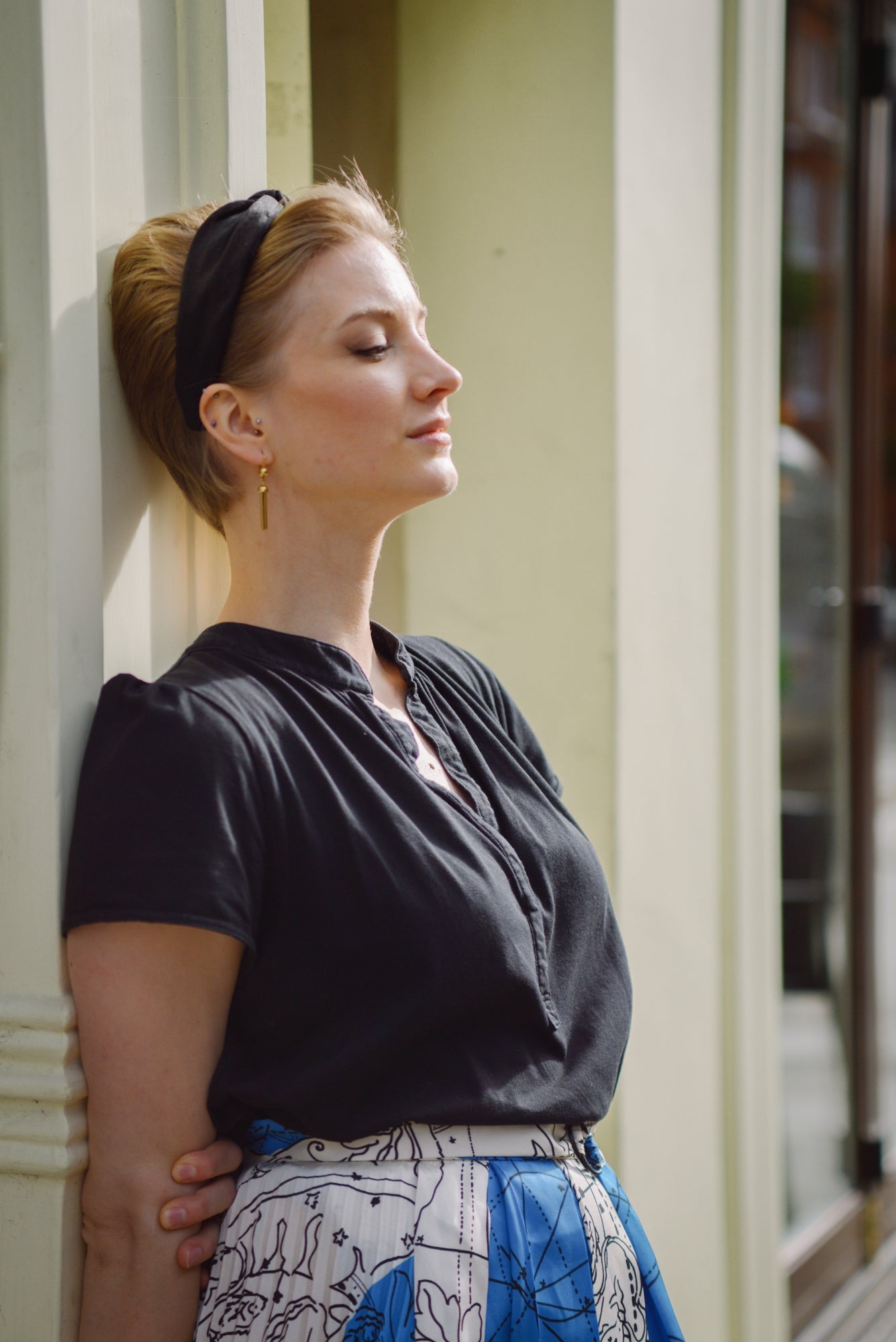 RACHEL-SPLIT NECK SHORT SLEEVE RELAXED FIT T-SHIRT