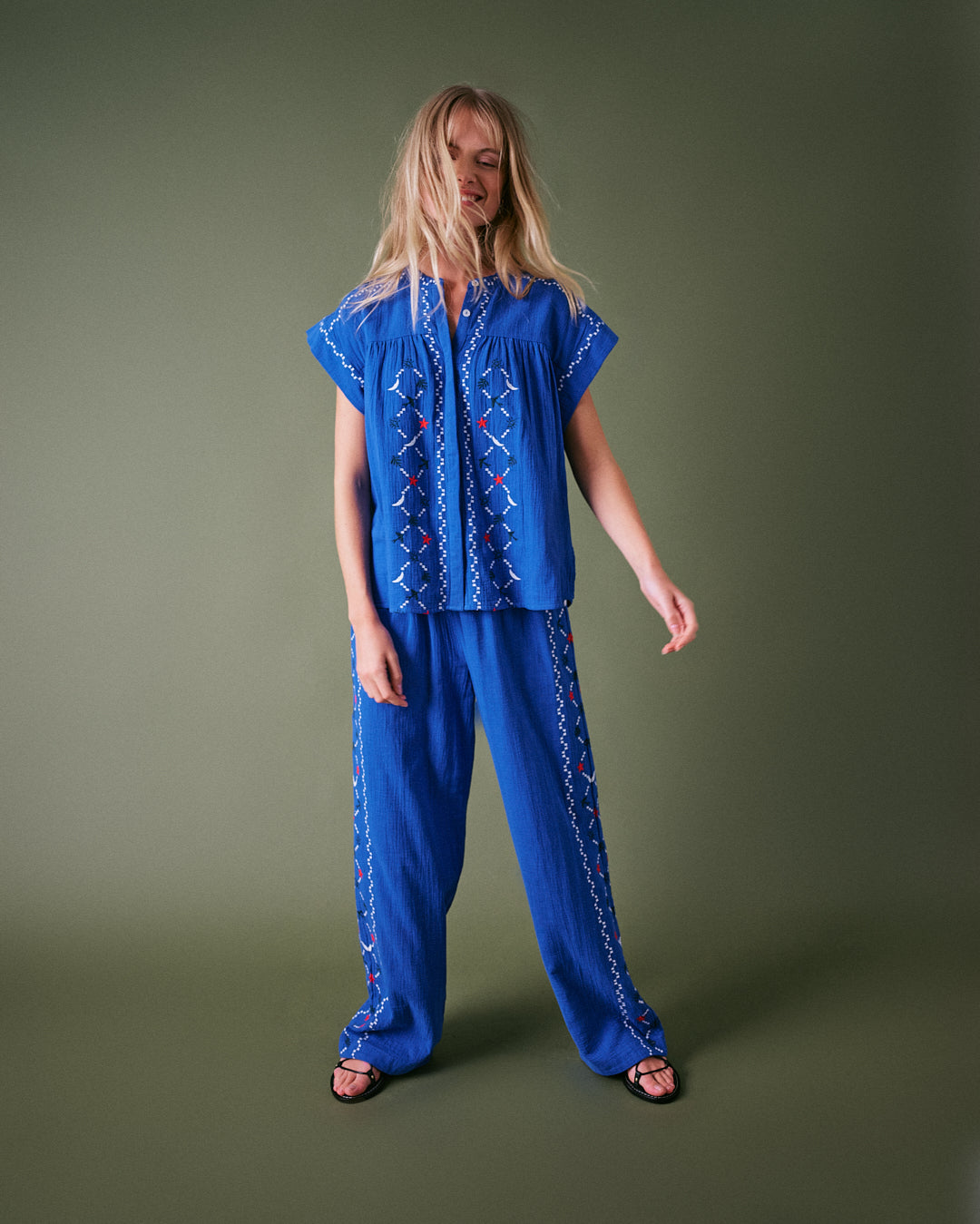 Coves Embroidered Top