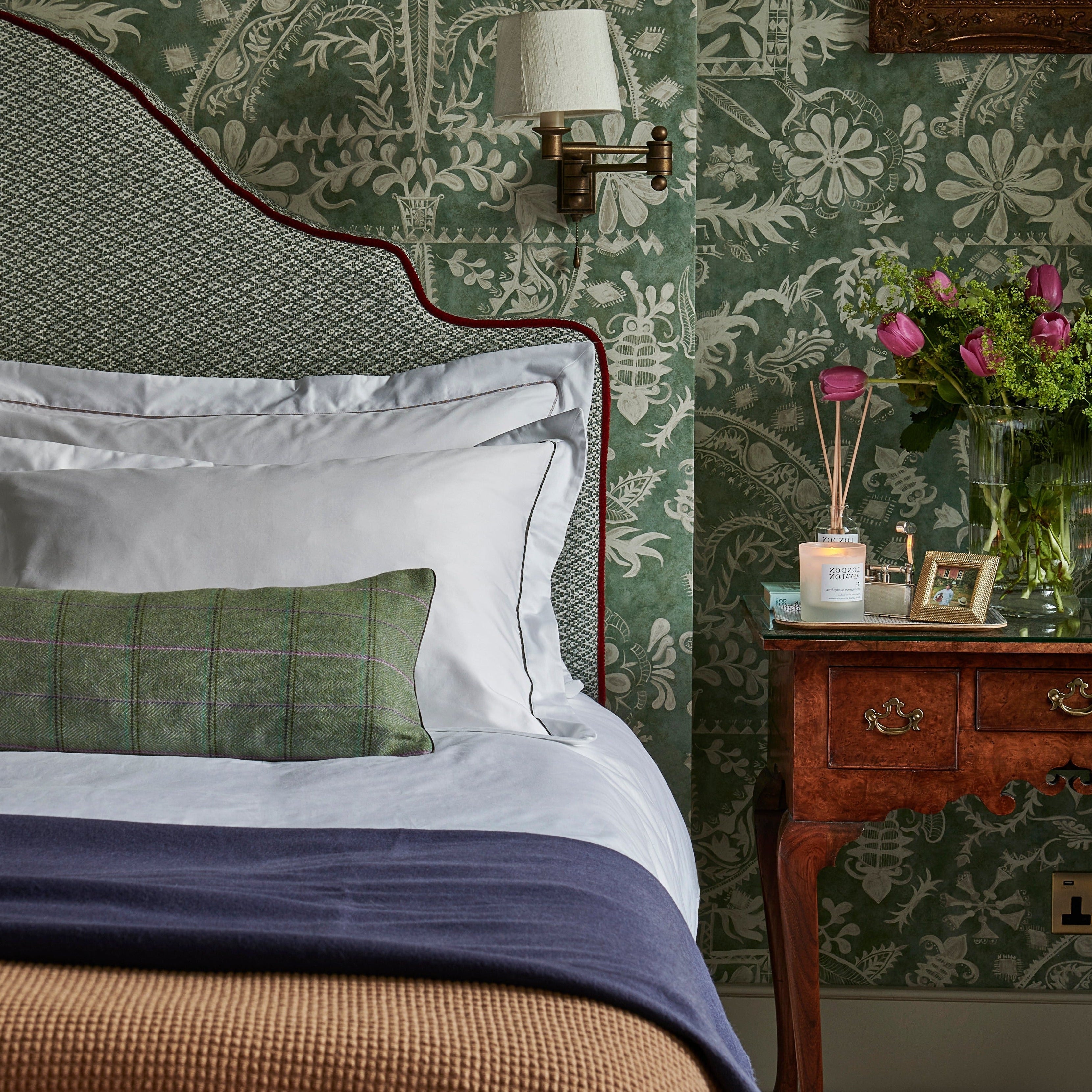 Set of 2 - Heritage Collection Signature Style Oxford Pillowcase - White With Canopy Green Trim