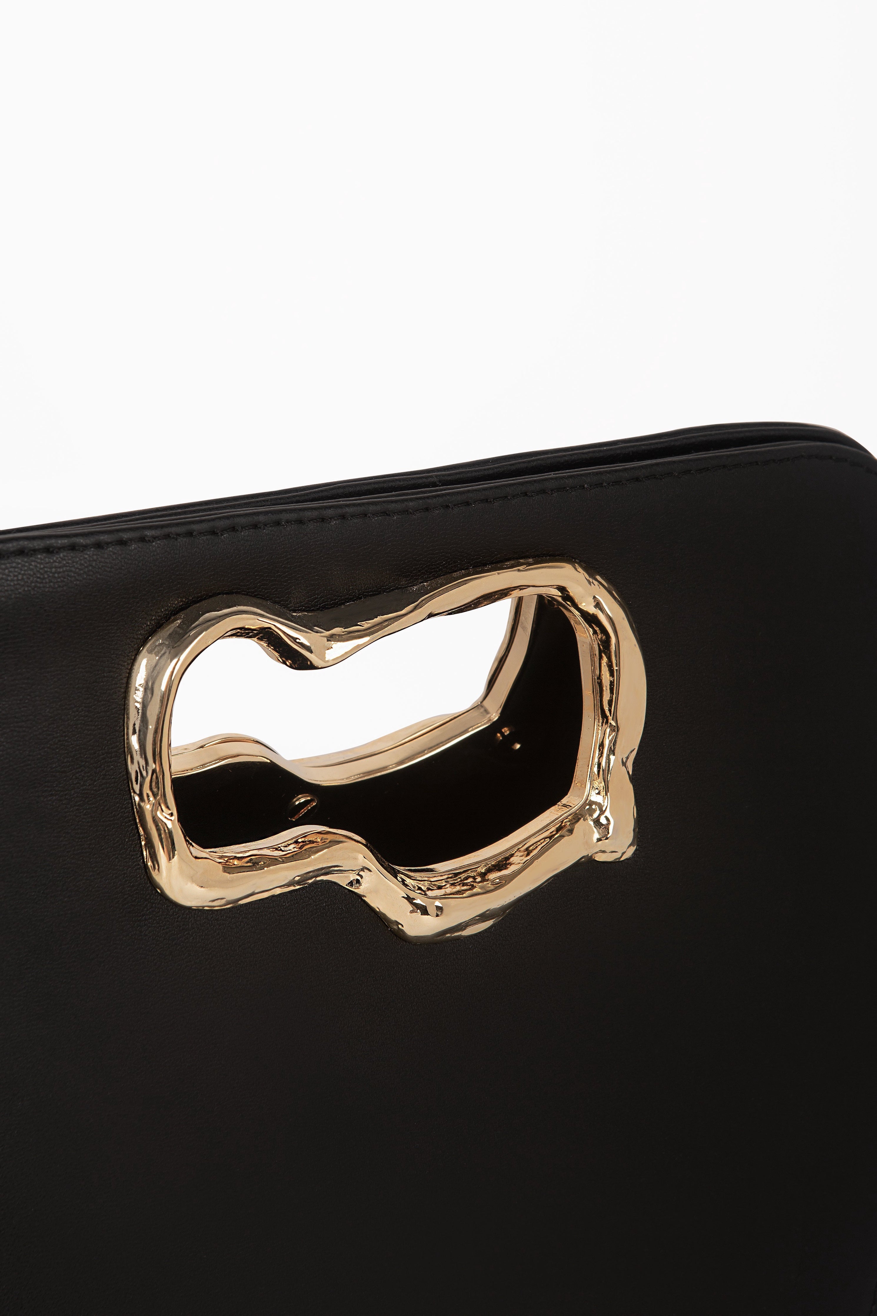 Calliope - Black bag with crossbody strap