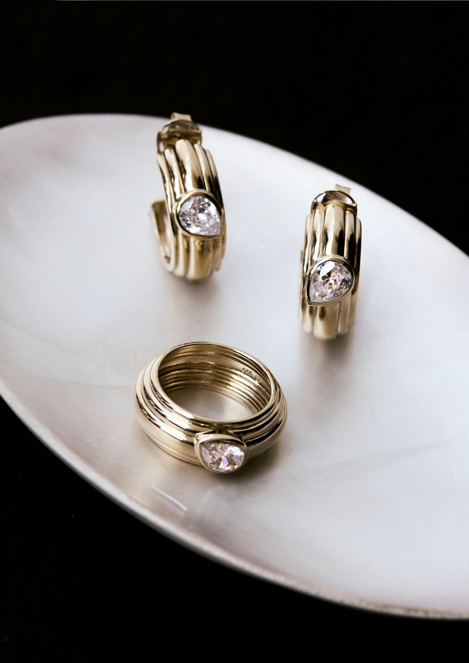 The Gold Zephyr Ring