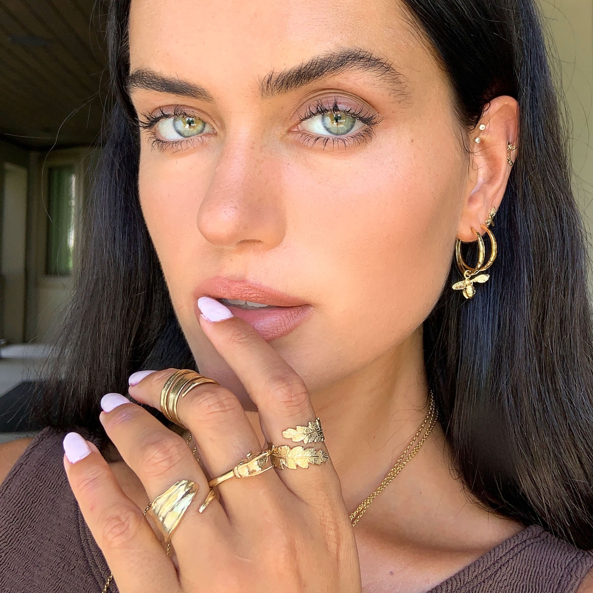 Gold Little Bee Hammered Hoop Earrings