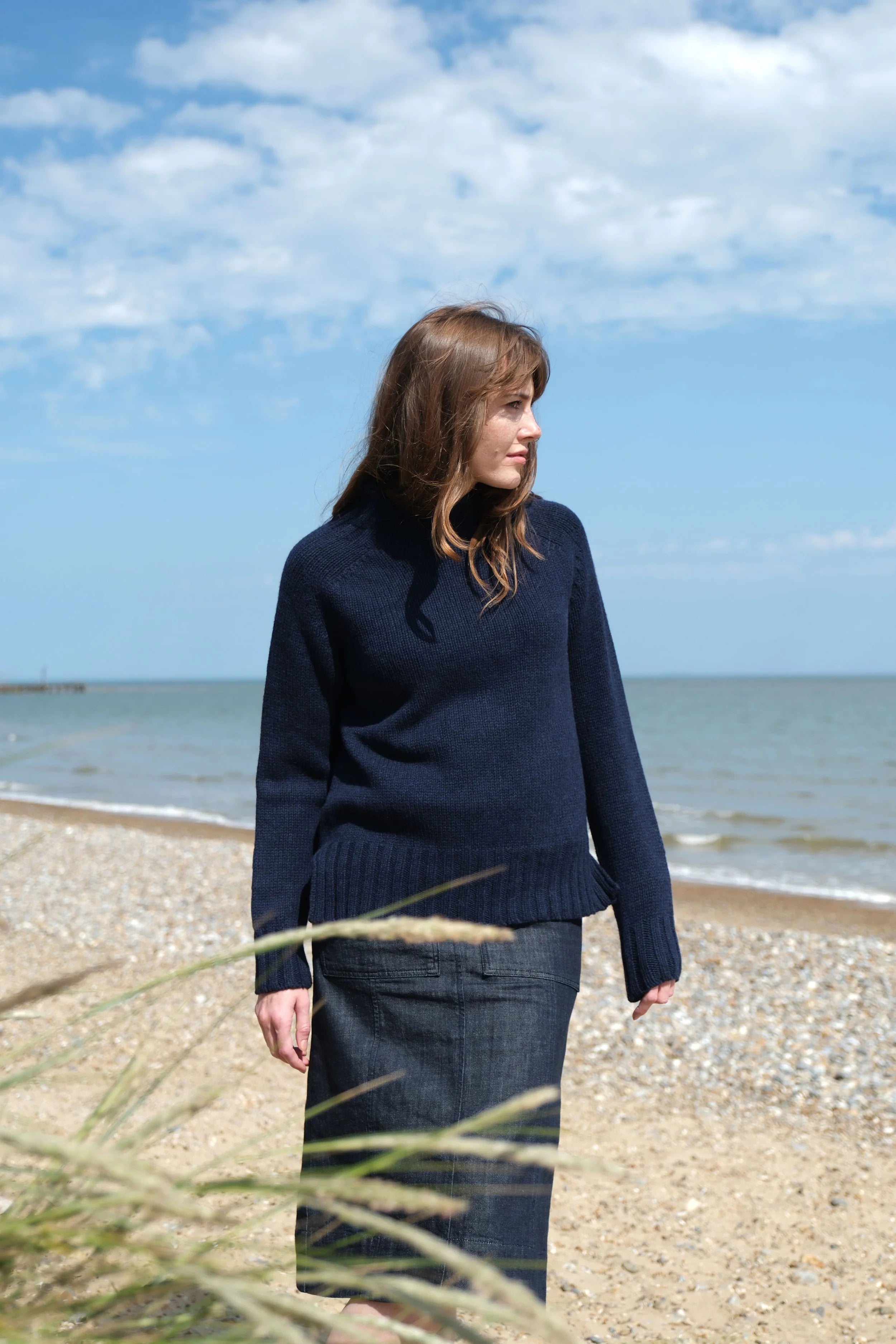 Chunky Swing Sweater With Split Hem in Cosmos