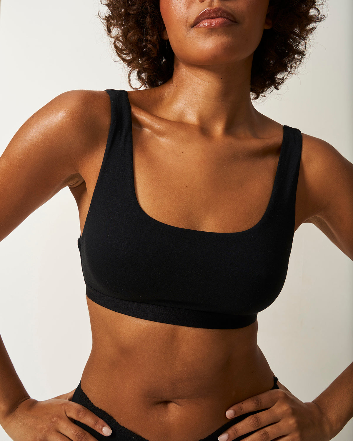 Soft Scoop Bra - Black
