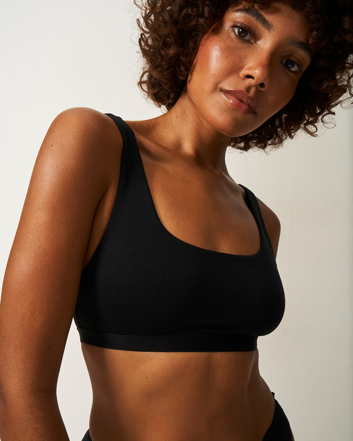 Soft Scoop Bra - Black