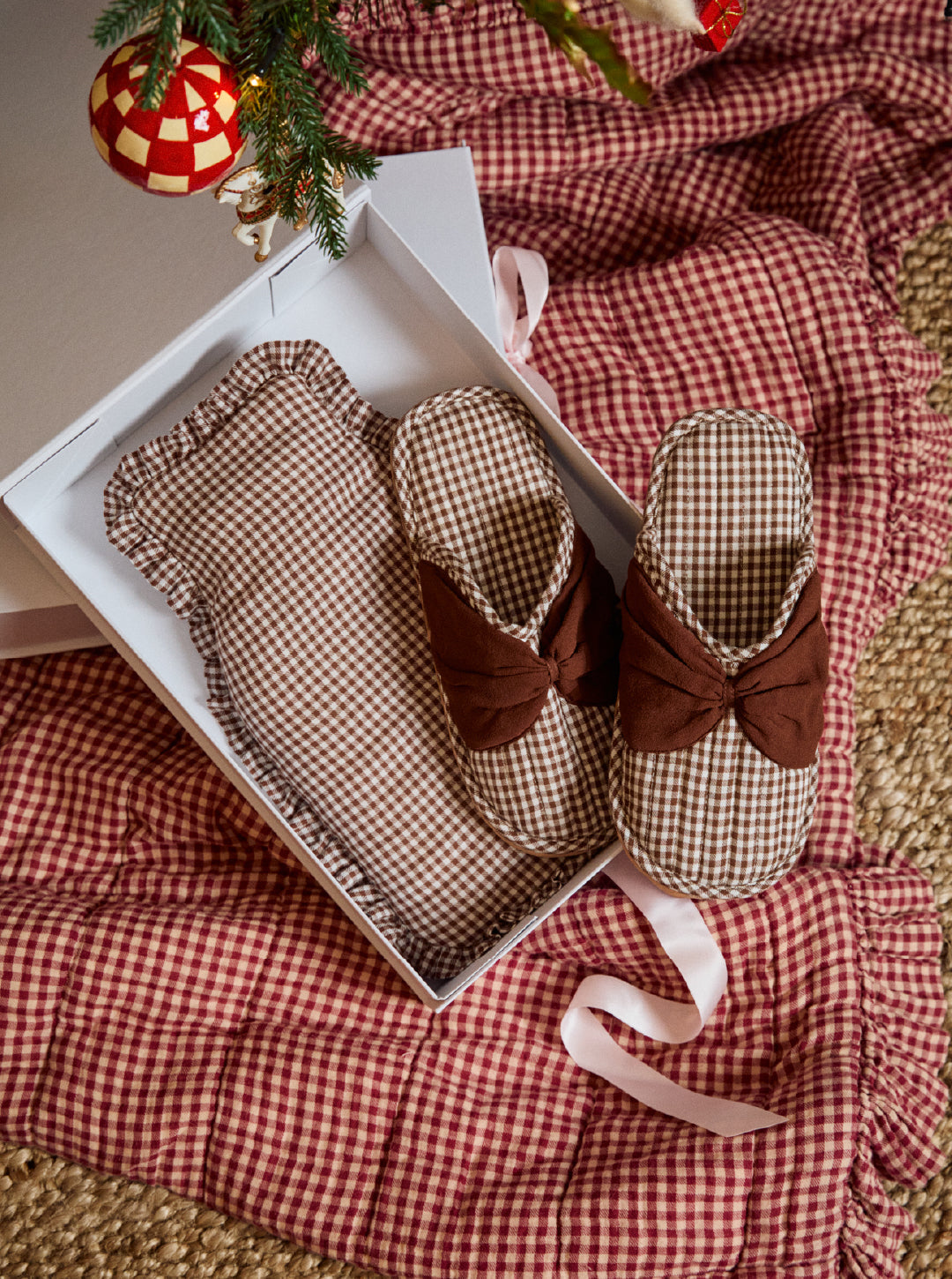 Cosy Up in Chocolate Set - Slippers