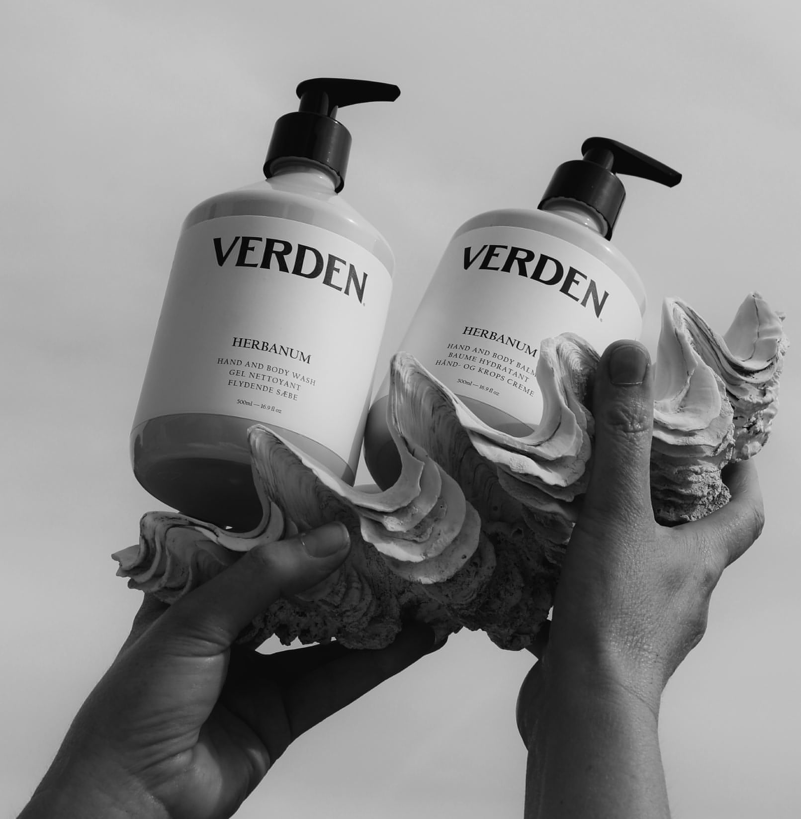 HERBANUM Hand and Body Wash