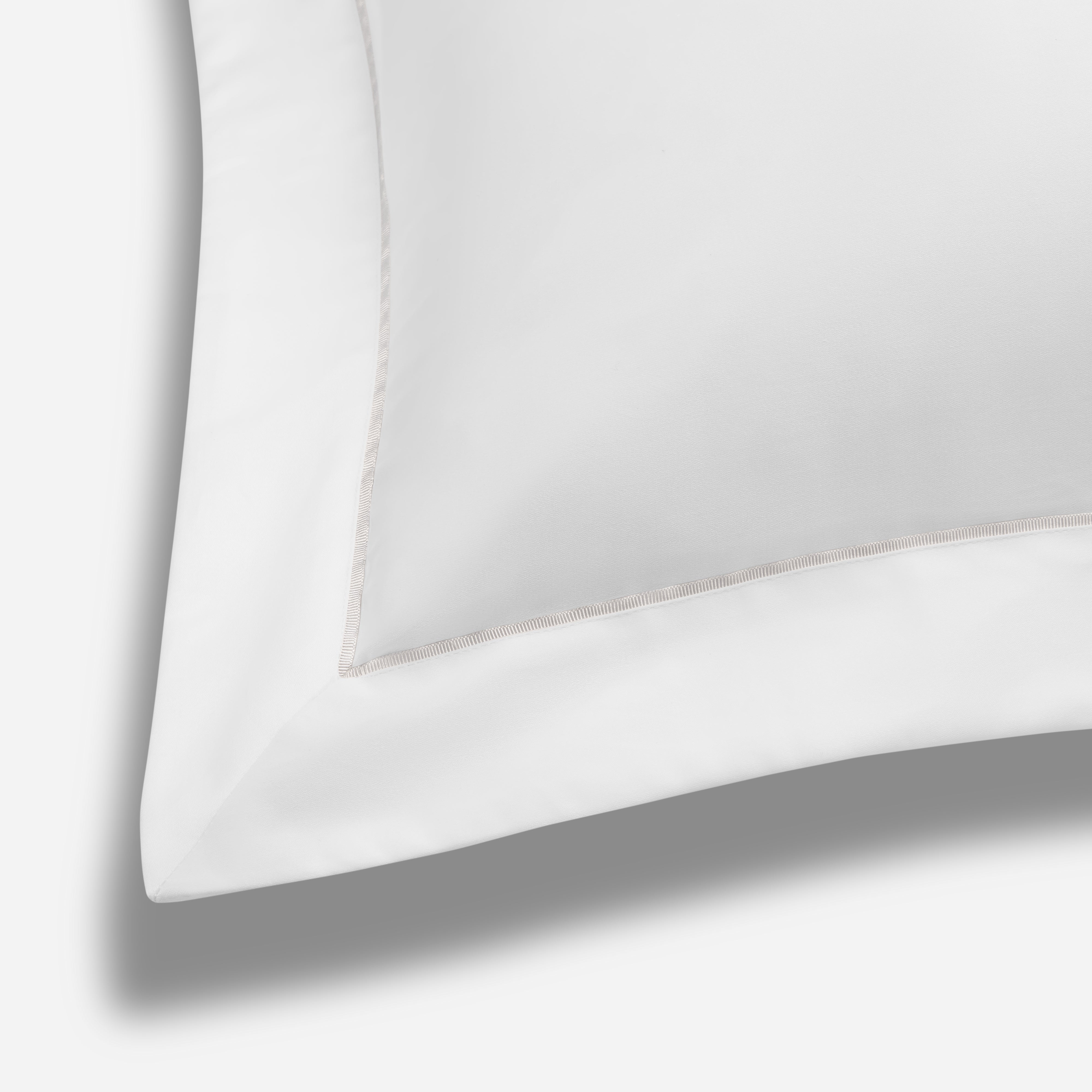 Set of 2 - Heritage Collection Signature Style Oxford Pillowcase - White With Silver Trim