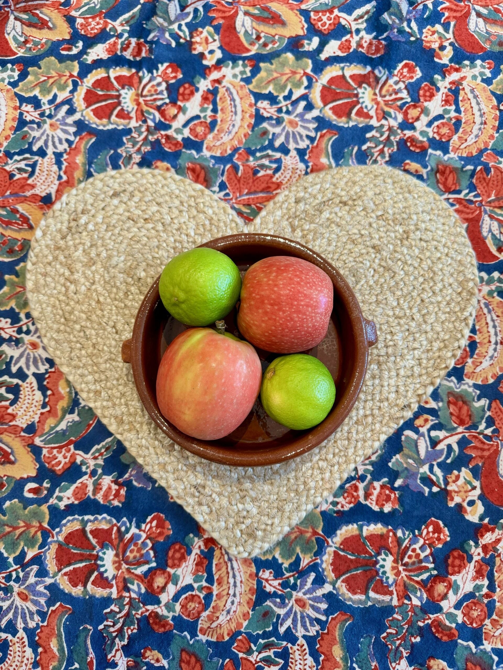 Natural Jute Heart Tablemat