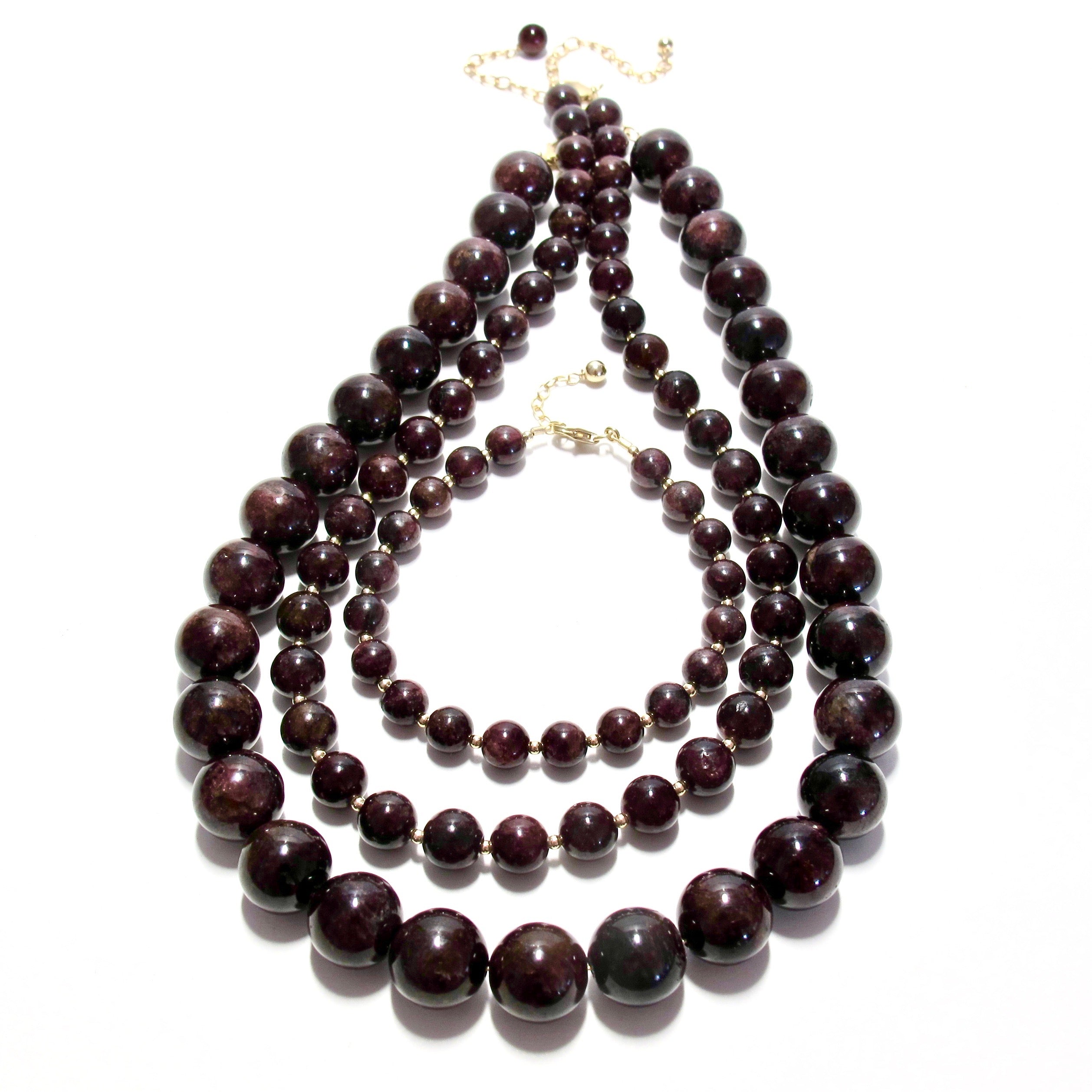 Garnet bubblegum & gold beads necklace