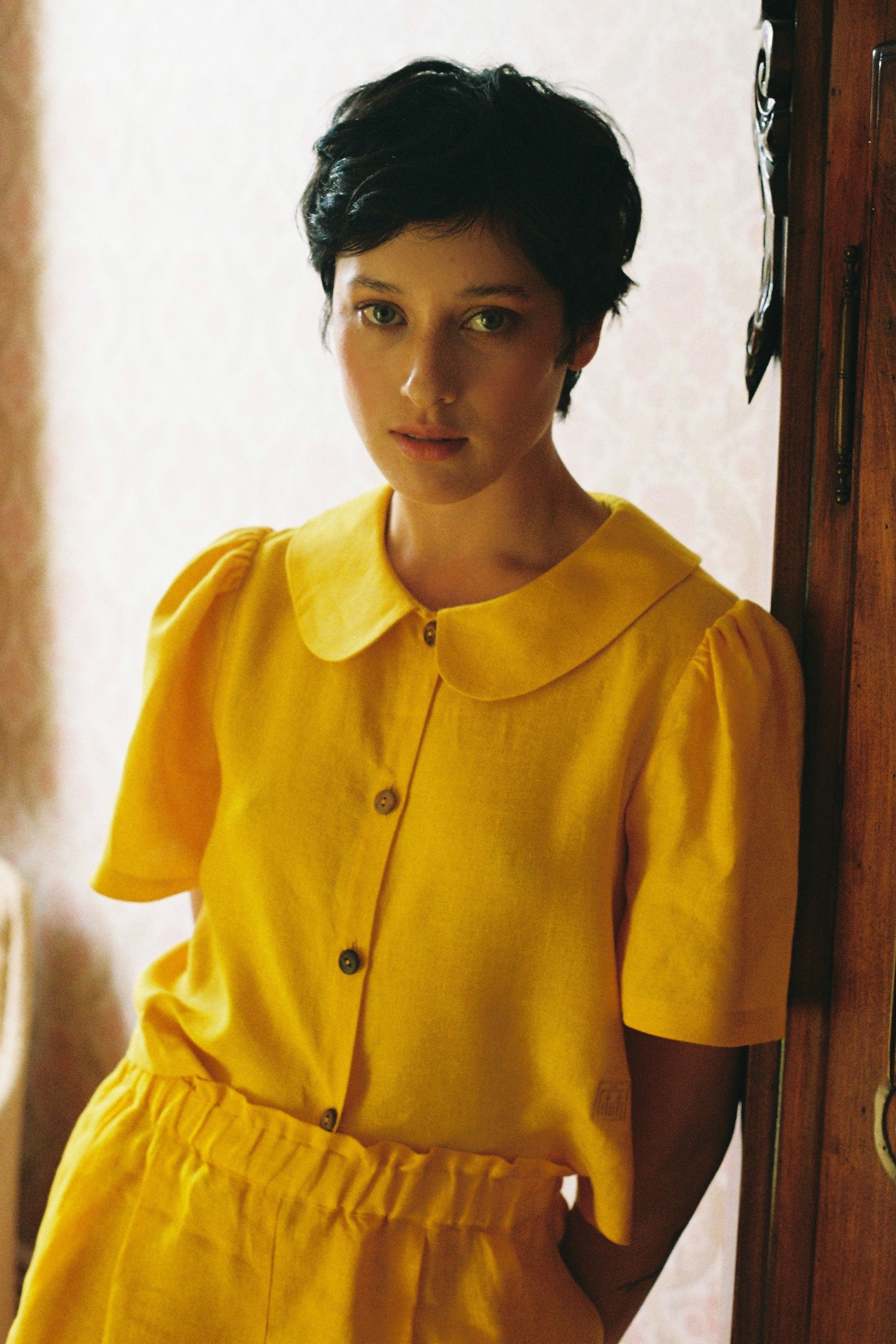 Frances Linen Cropped Blouse - Marigold