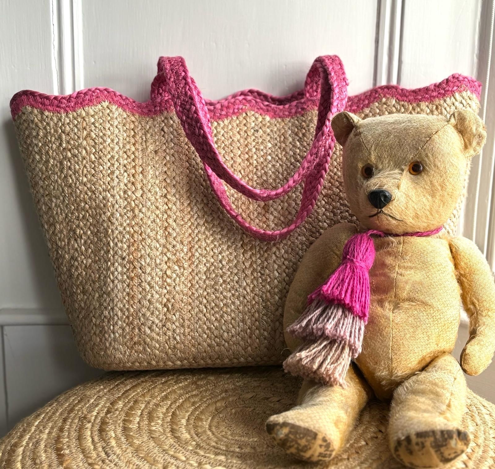 Magenta Scallop Tote Large