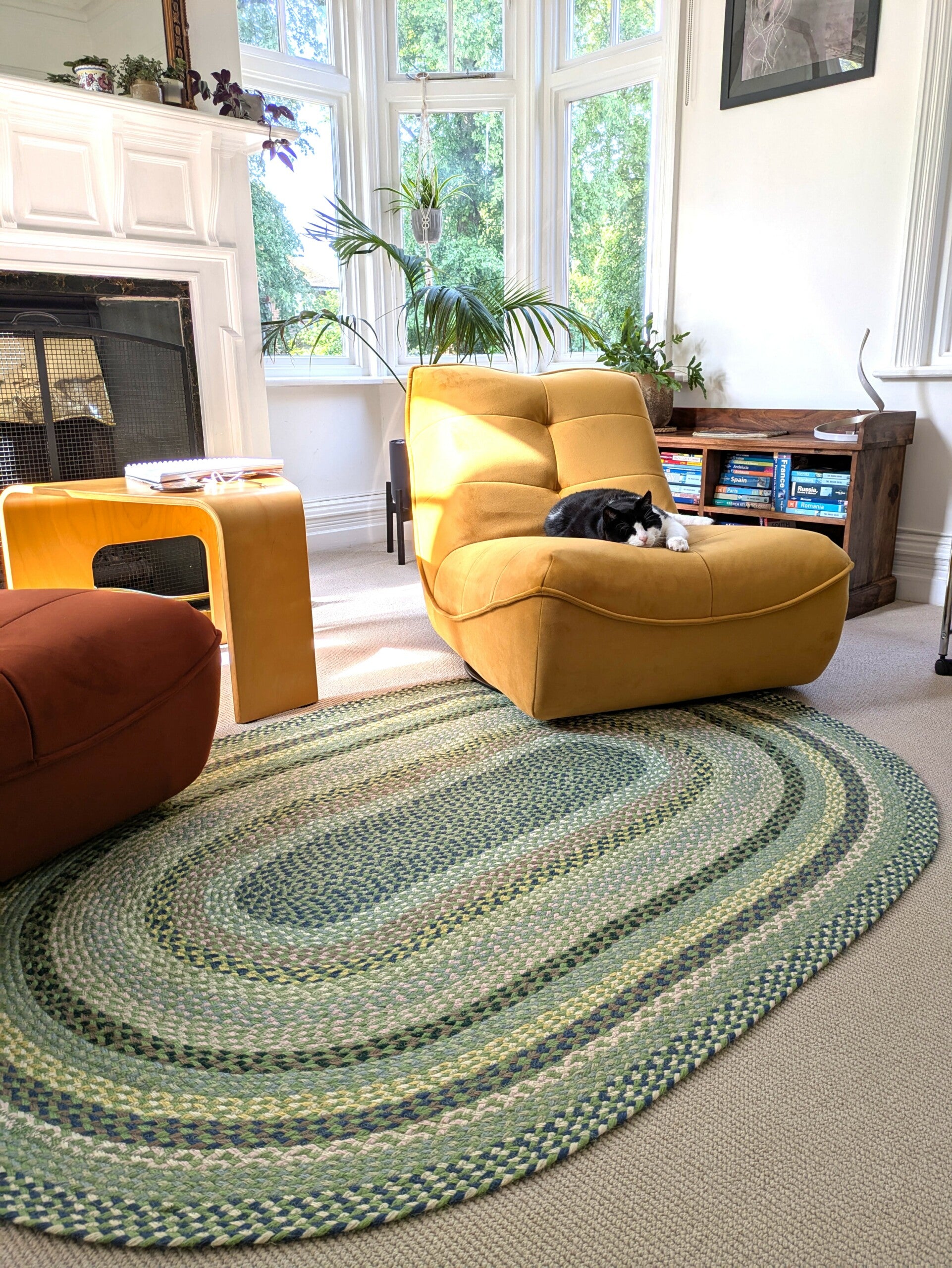 Mint Oval Jute Rug