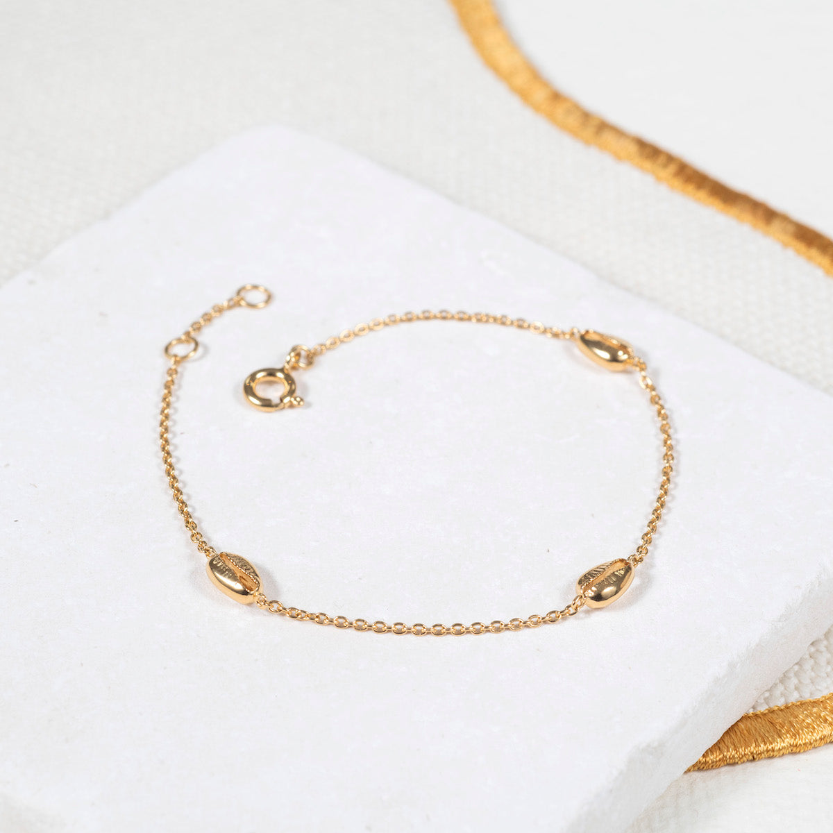Moka Yellow Gold Vermeil Shell Pendant Necklace
