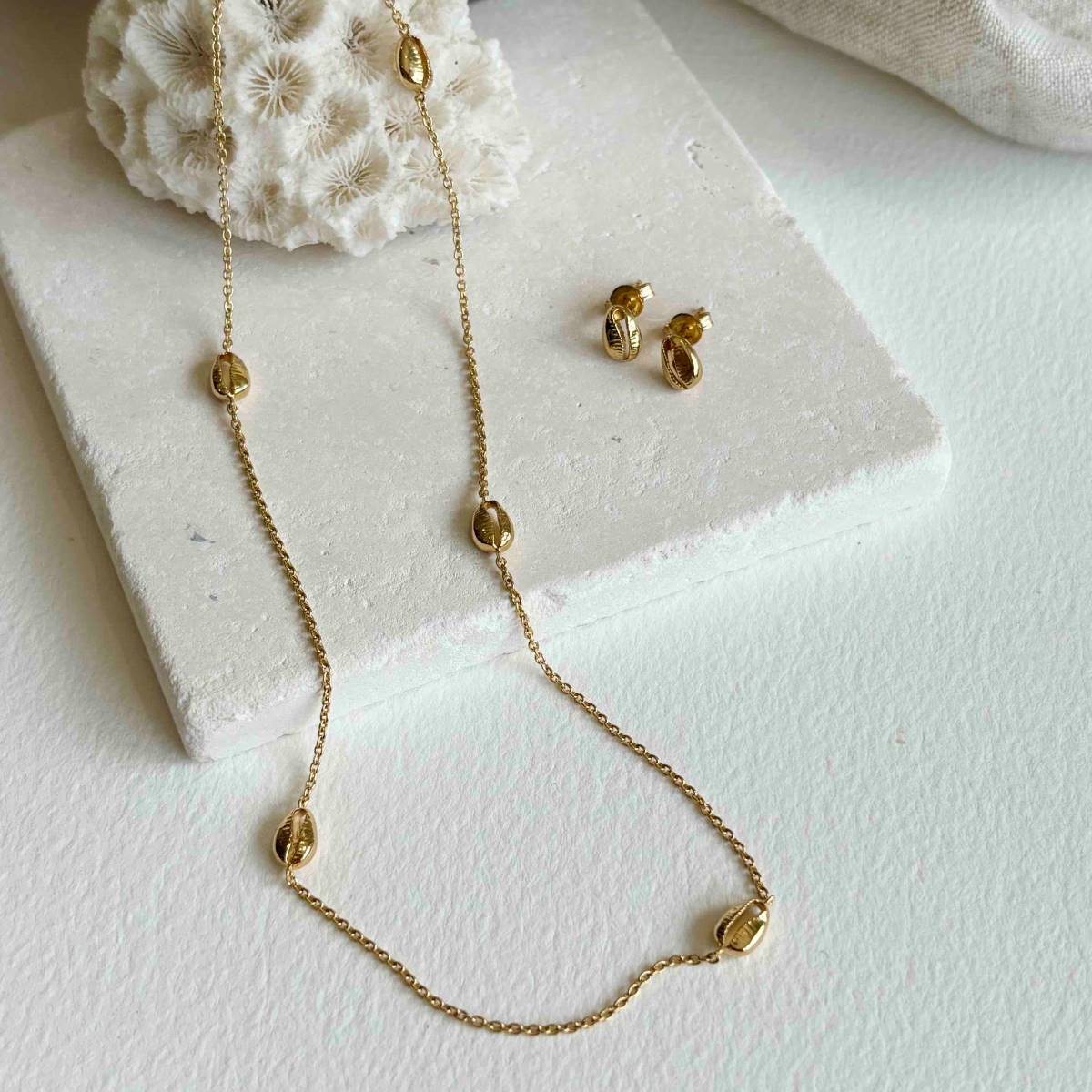 Moka Multi Shell 18ct Gold Vermeil Necklace