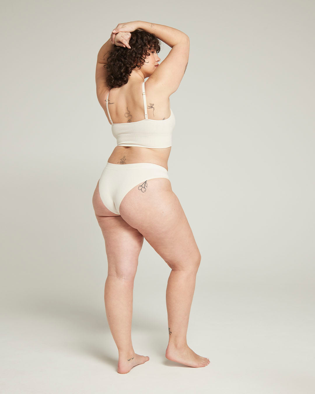 The TENCEL™ Seamless Bralette - White Sand
