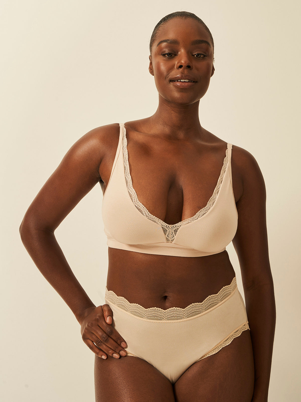 Lace Plunge Bra - Sand