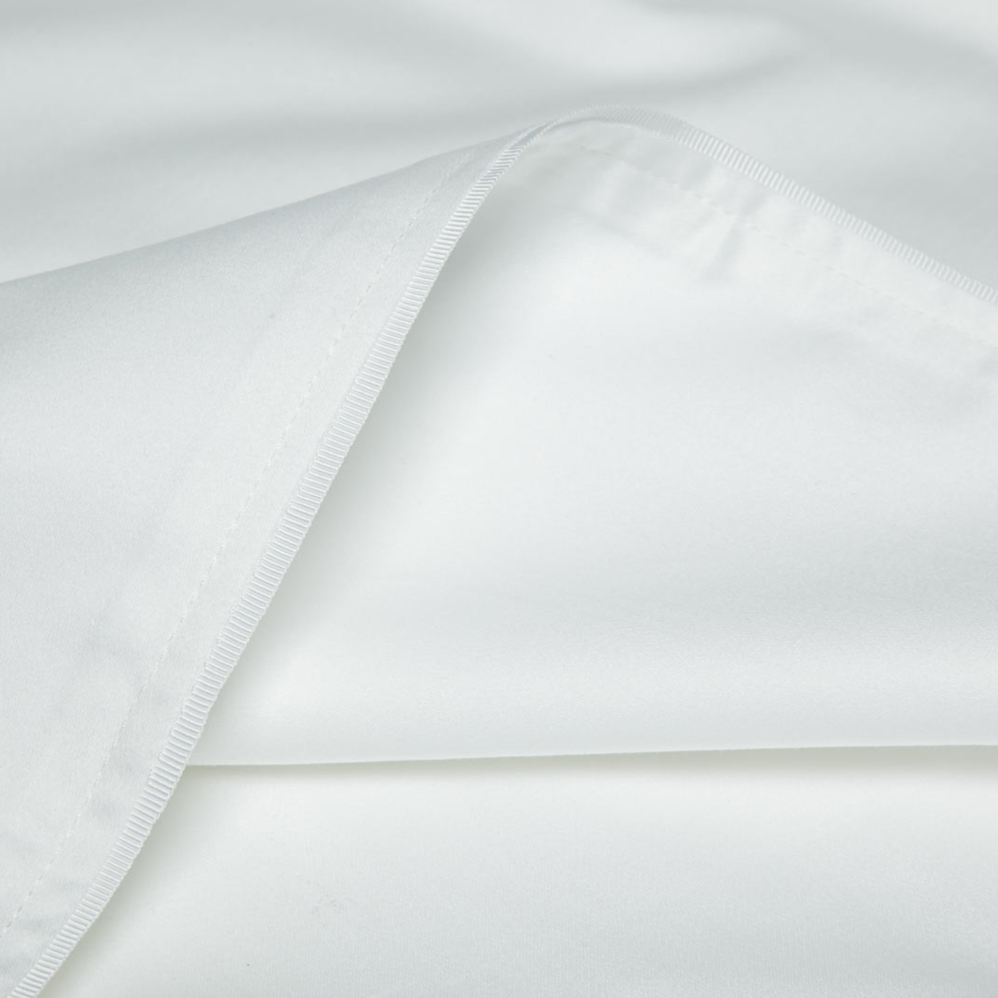 Heritage Duvet Cover - White With White Trim