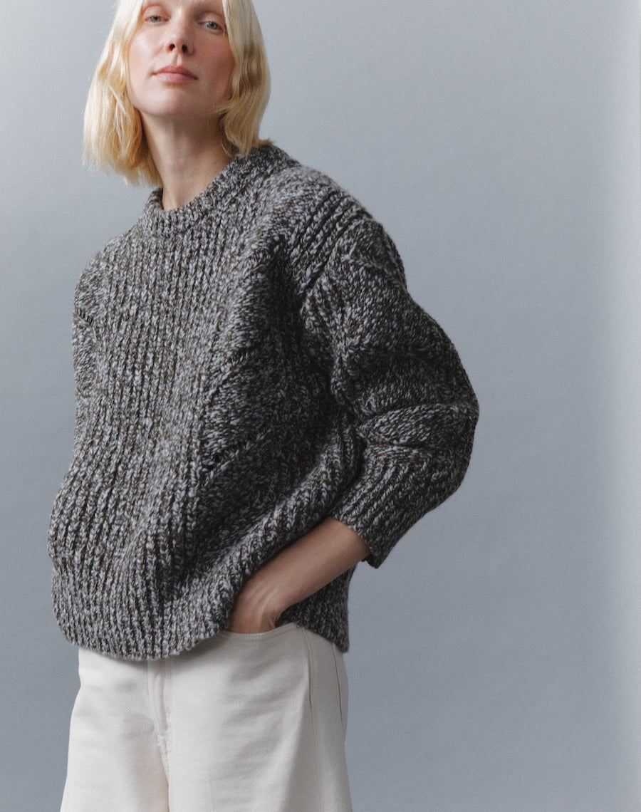 The HEIRLOOM CABLE CREW - Moss Twist