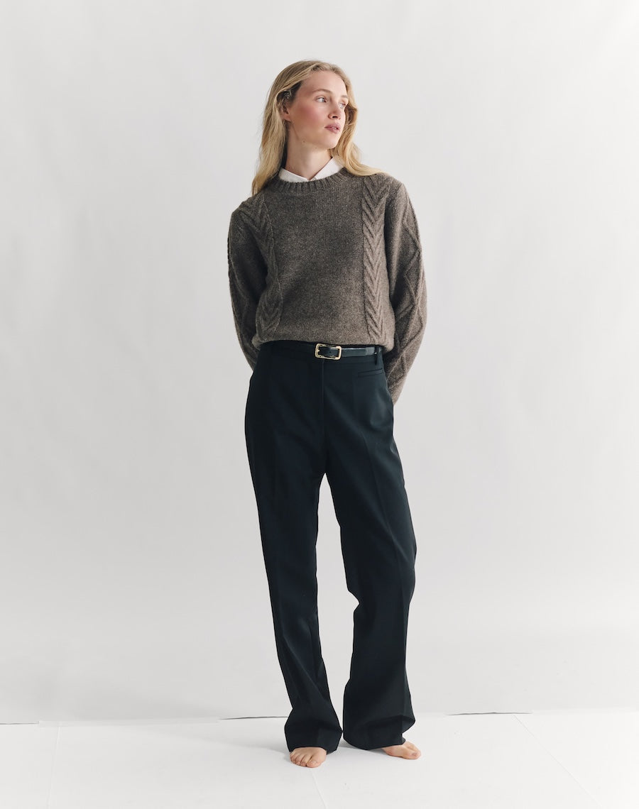 The Hand-Me-Down - Umber