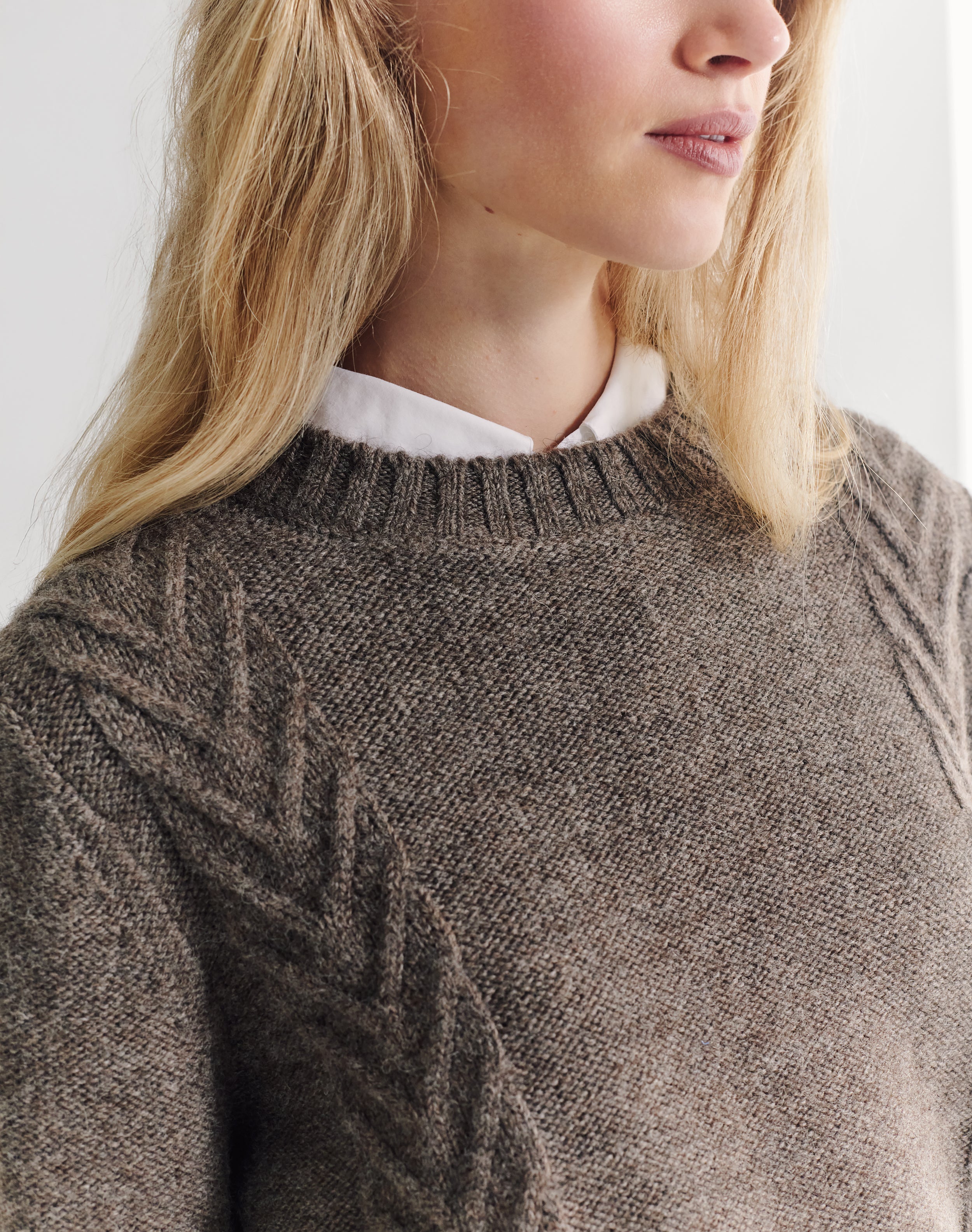 The Hand-Me-Down - Umber