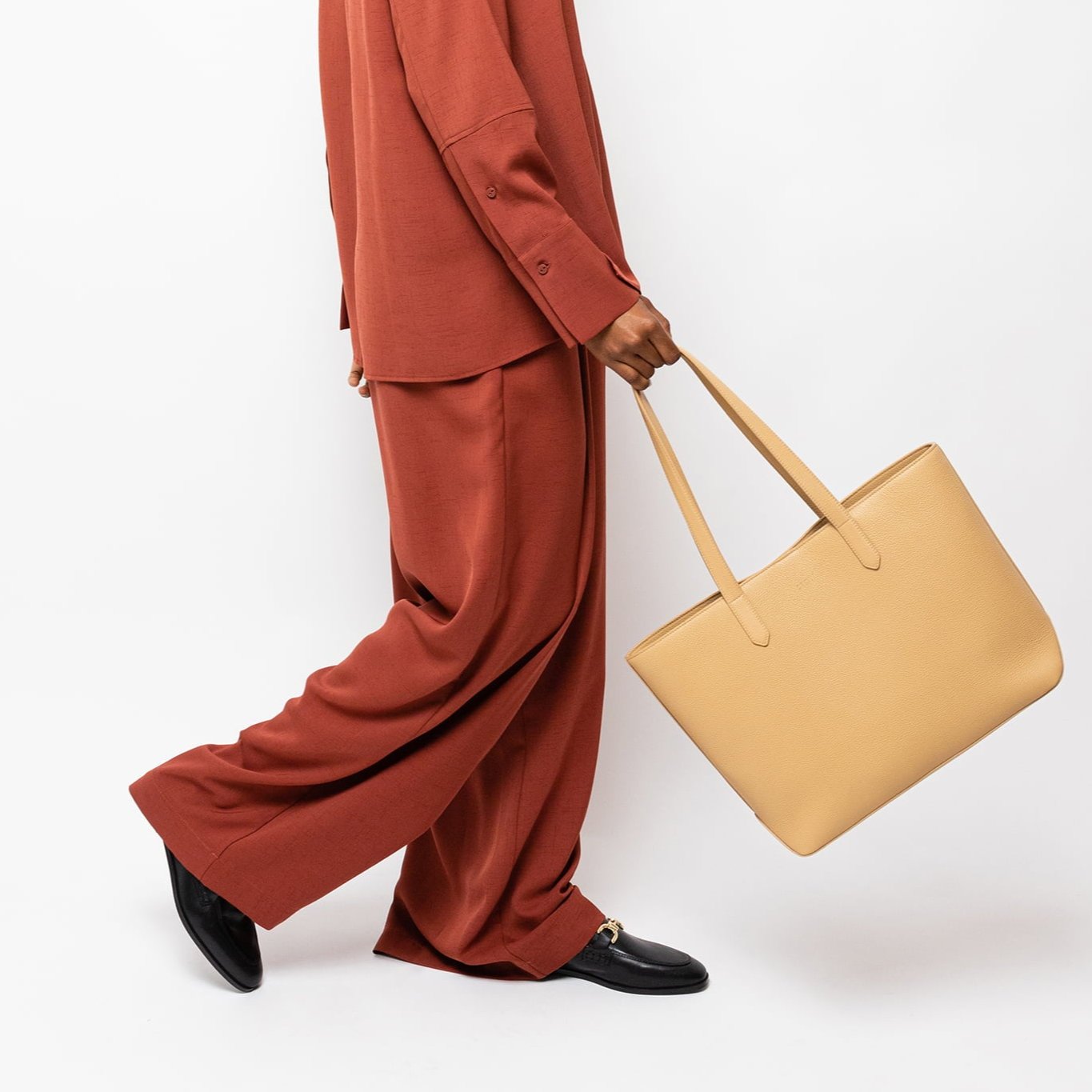 Everyday Tote - Almond Pebbled Leather