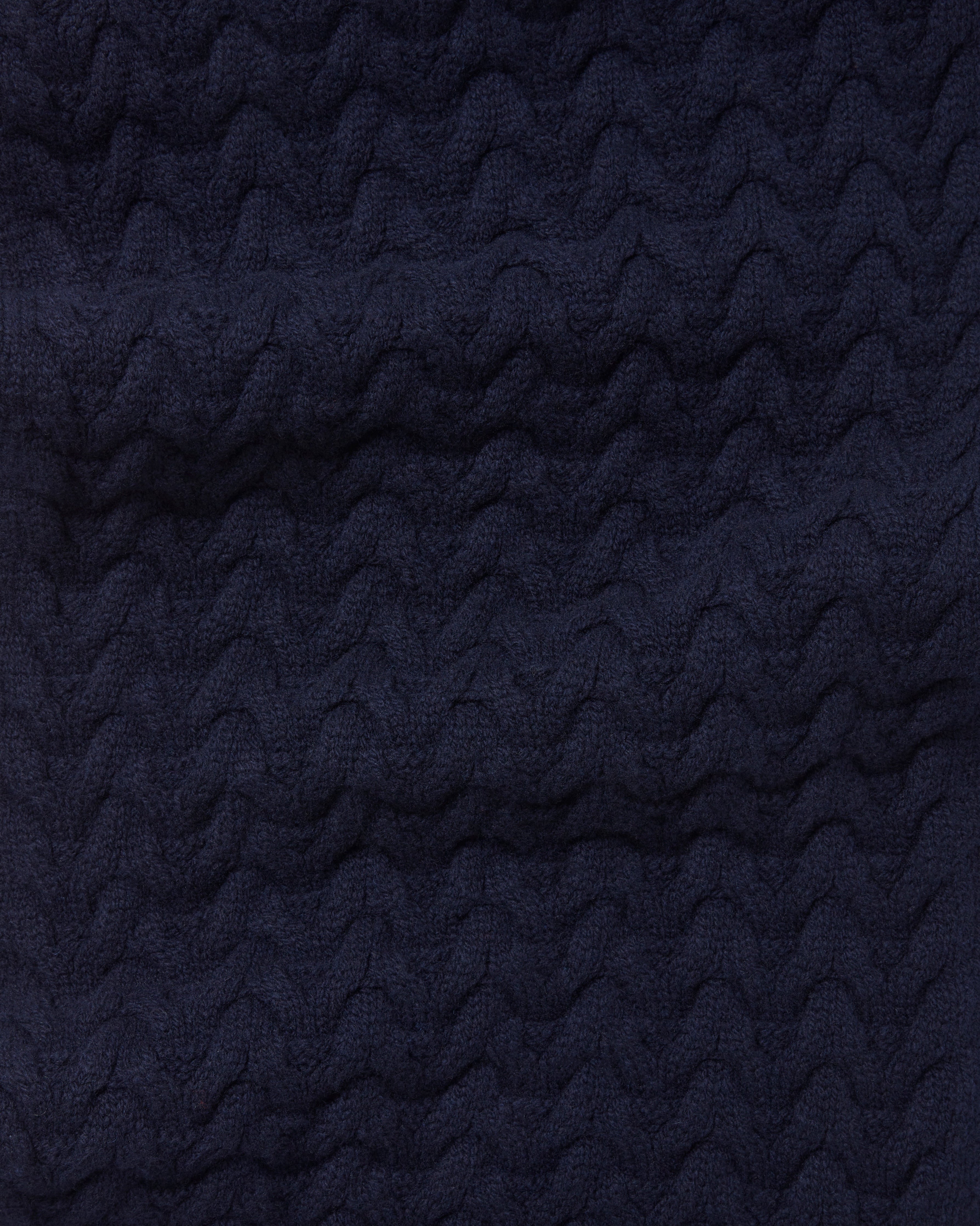 The Border Cable Scarf - Navy