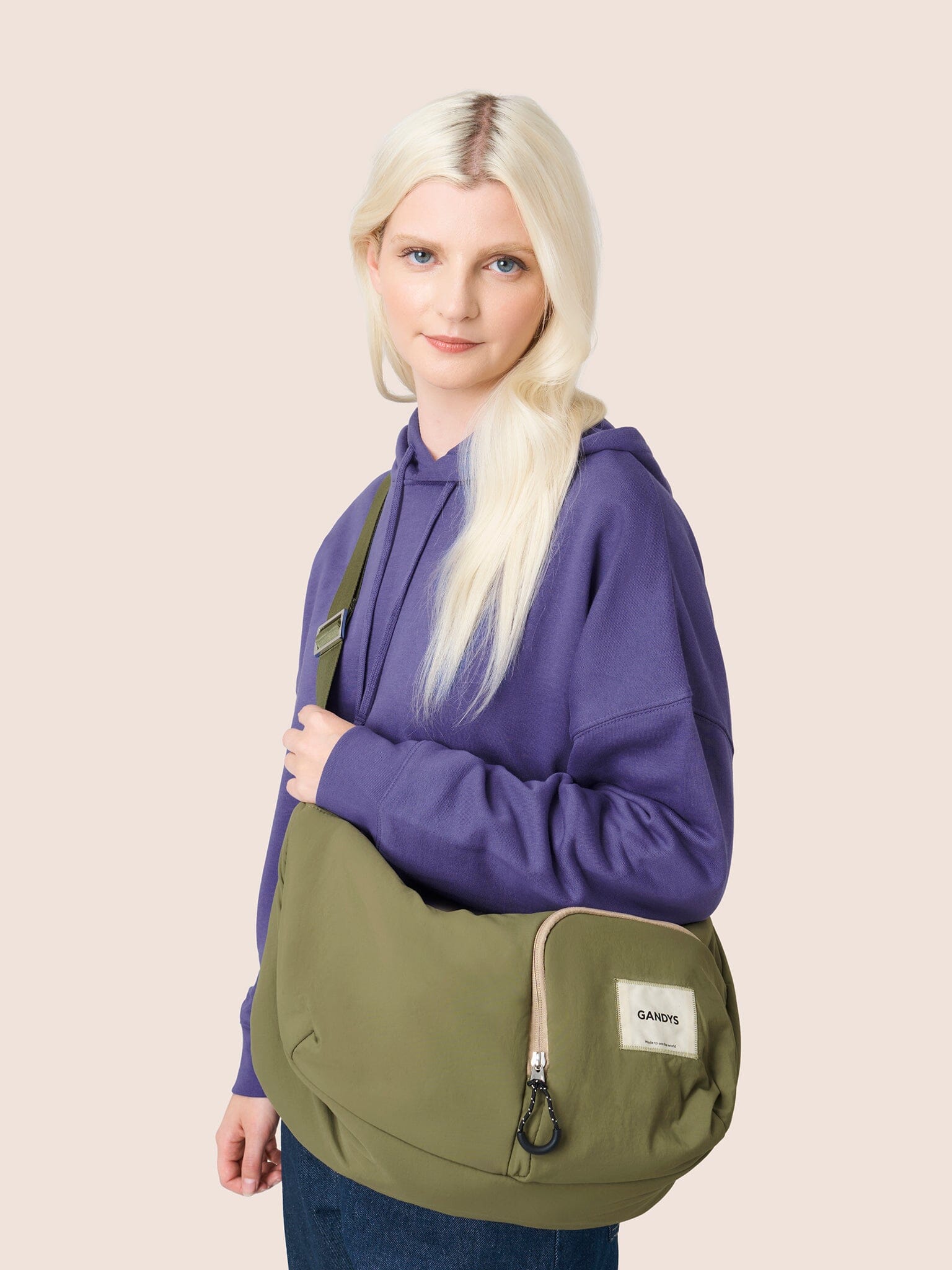 Ecuador XL Recycled Nylon Lightweight Sling Bag in Khaki