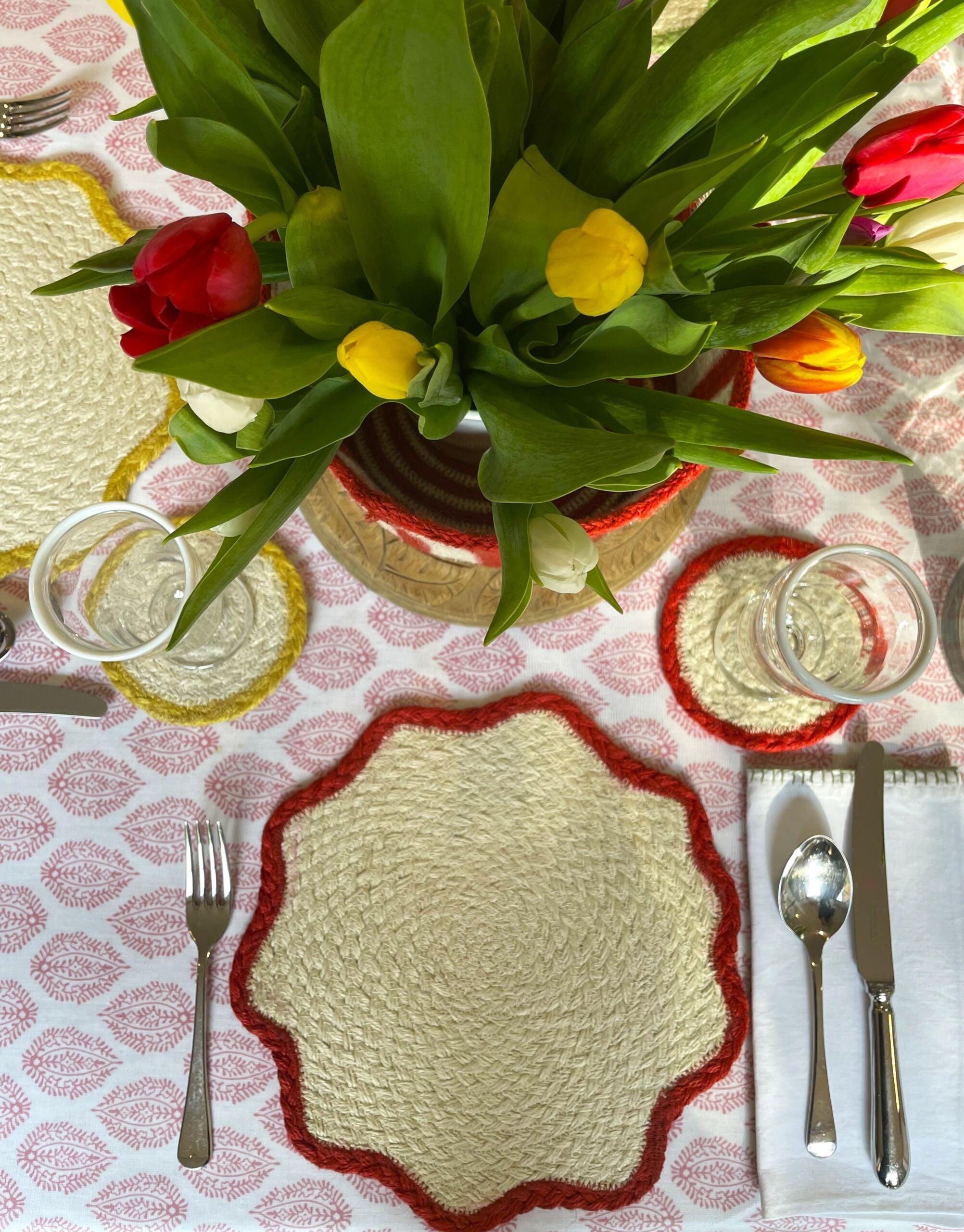 Mixed Tulip Placemat Set