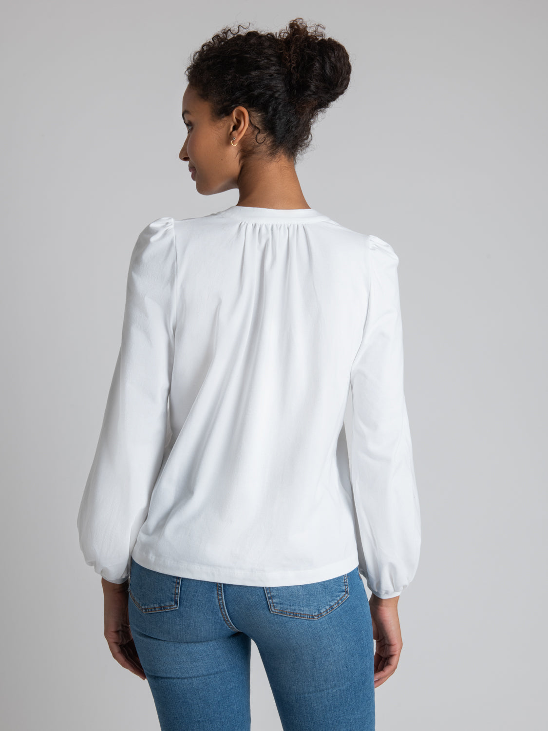 OLIVIA-SPLIT NECK LONG SLEEVE RELAXED FIT T-SHIRT