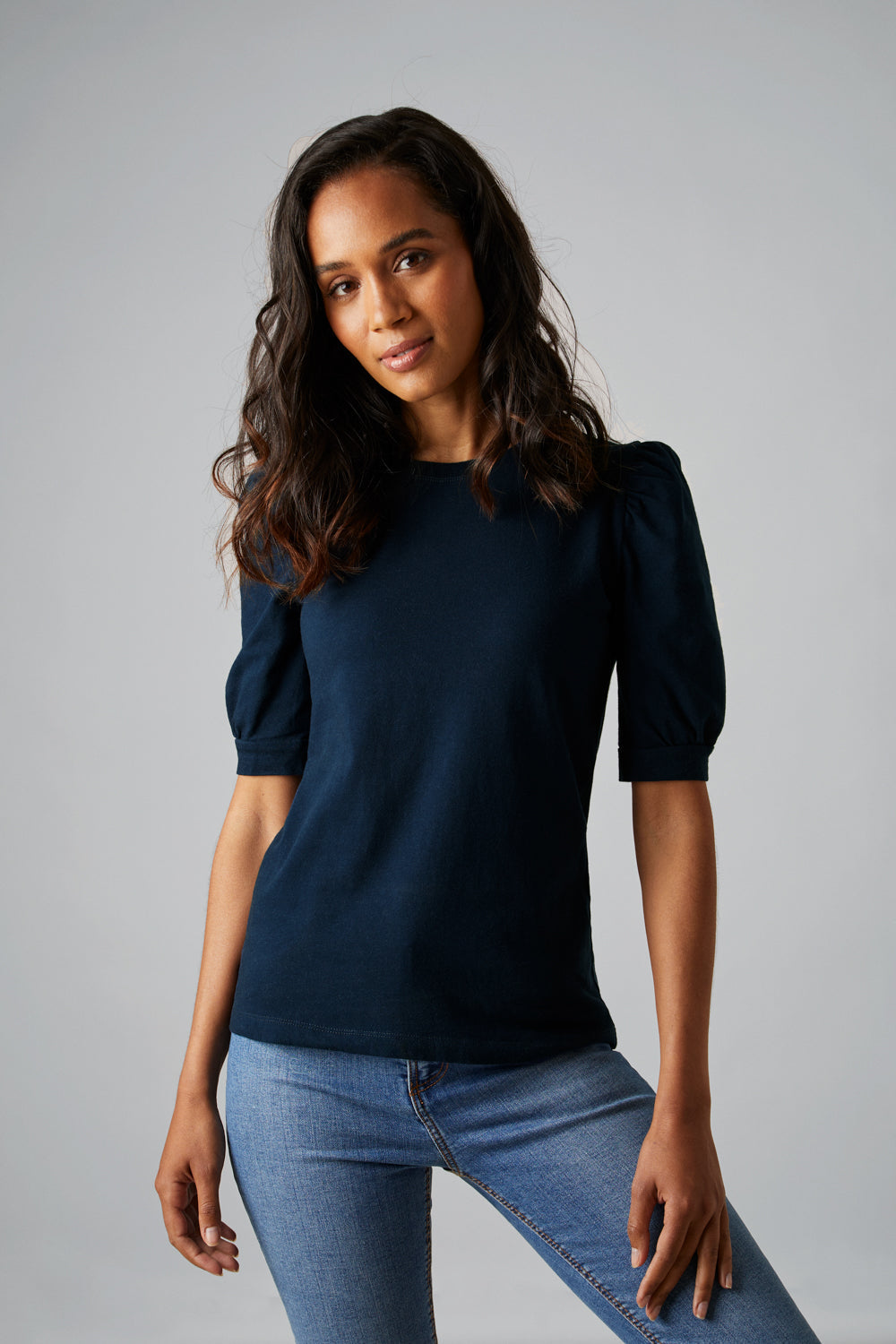 MEGAN-CREW NECK SHORT PUFF SLEEVE SLIM FIT T-SHIRT