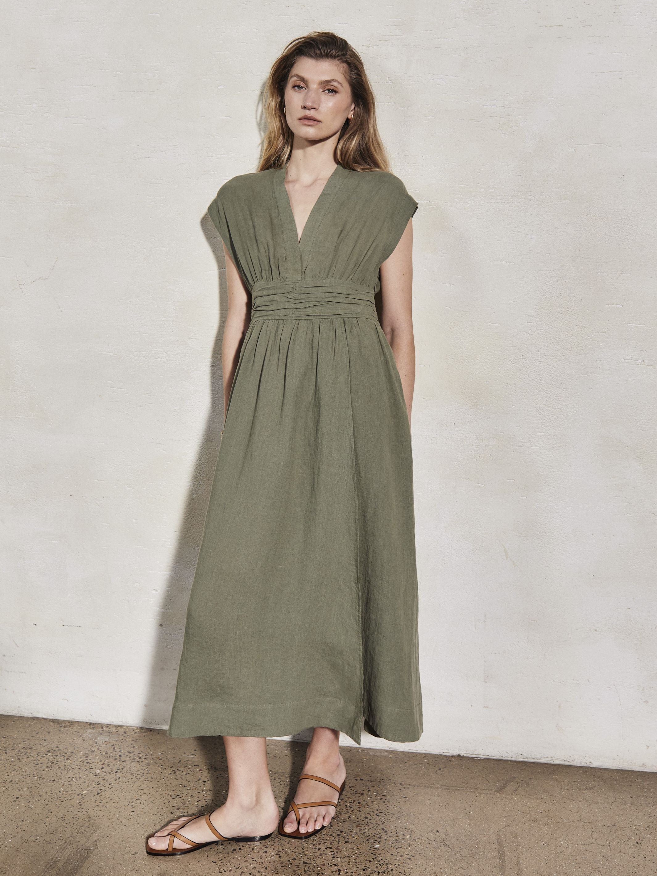 GEORGIA - Moss Linen Dress