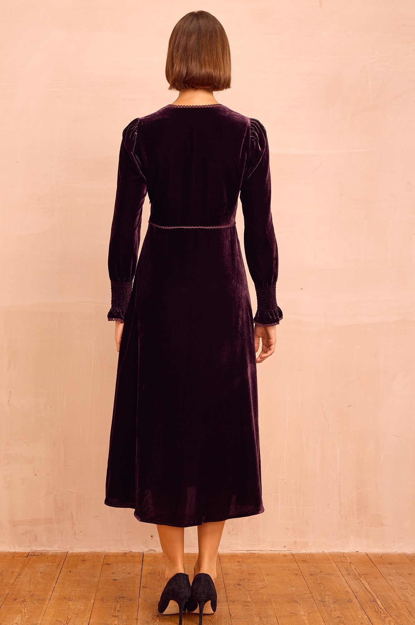 Sally Anne Velvet Long Sleeve Dress | Aubergine