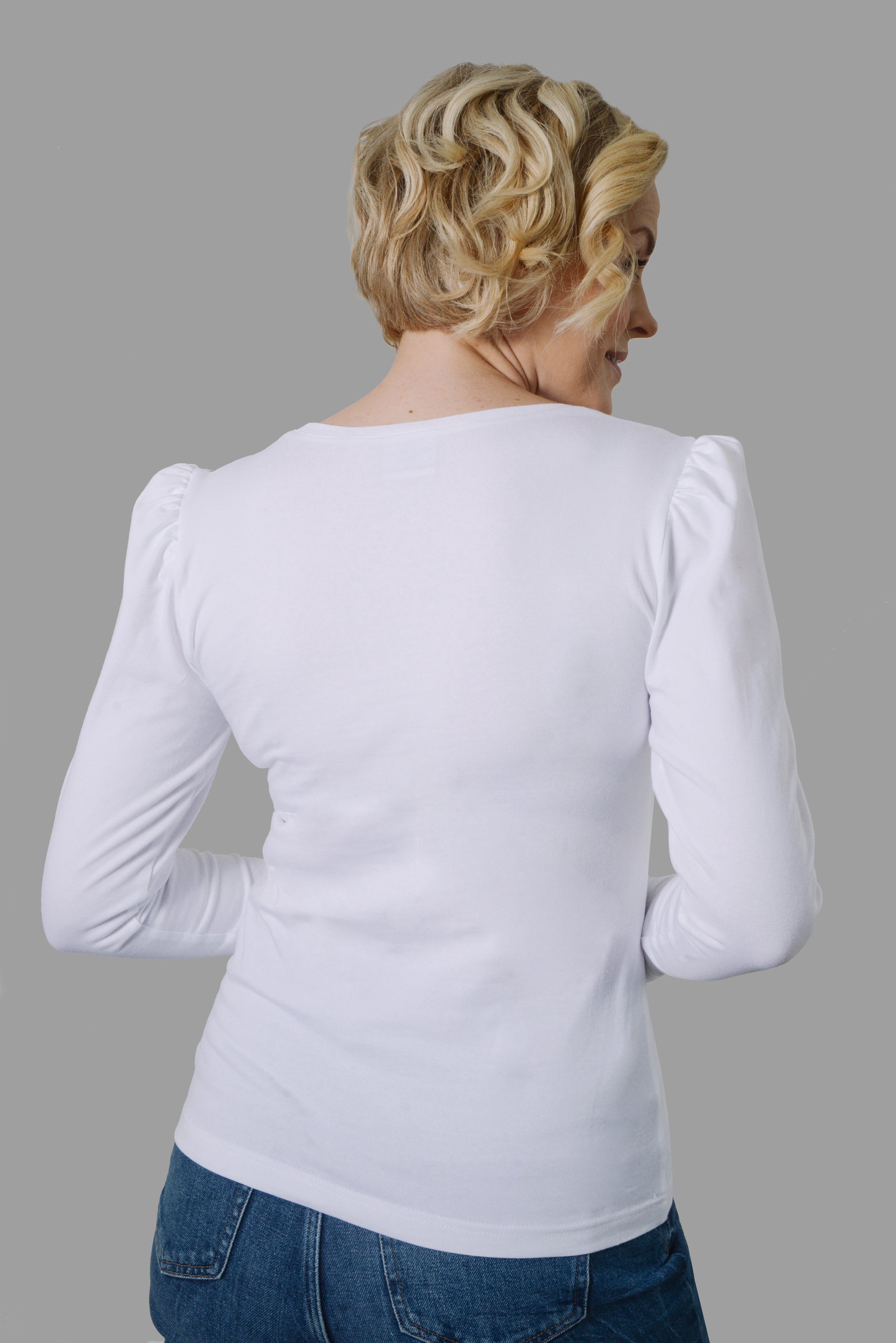 HANNAH-SCOOP NECK LONG SLEEVE T-SHIRT