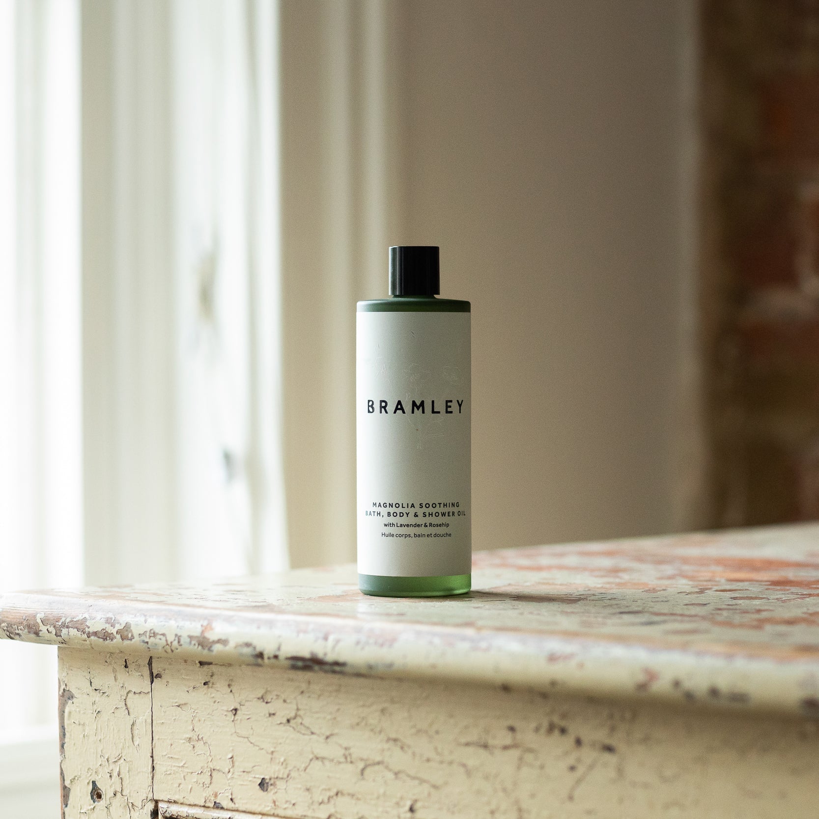 Magnolia Soothing Bath, Body & Shower Oil 100ml