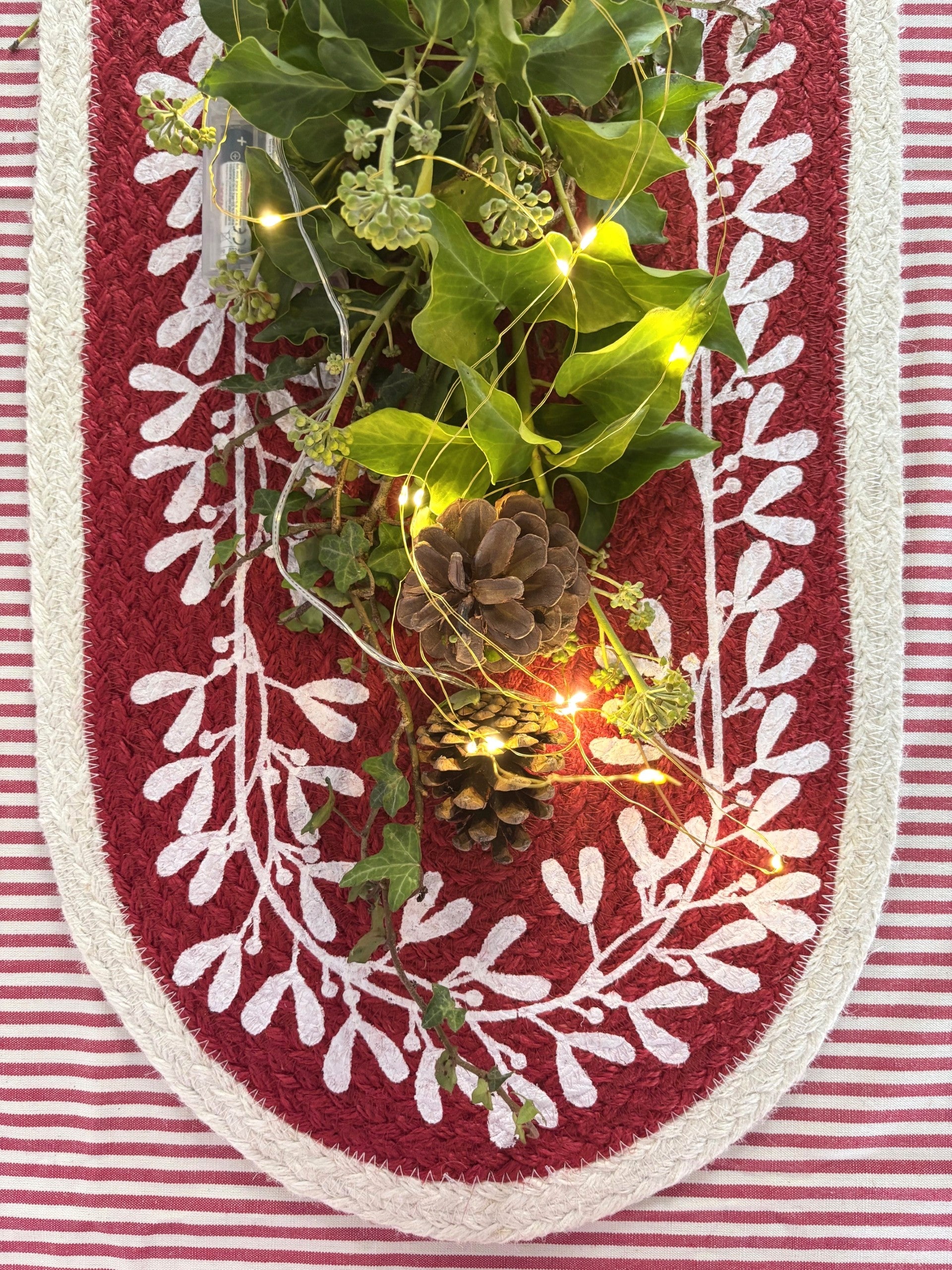 Berry Table Runner