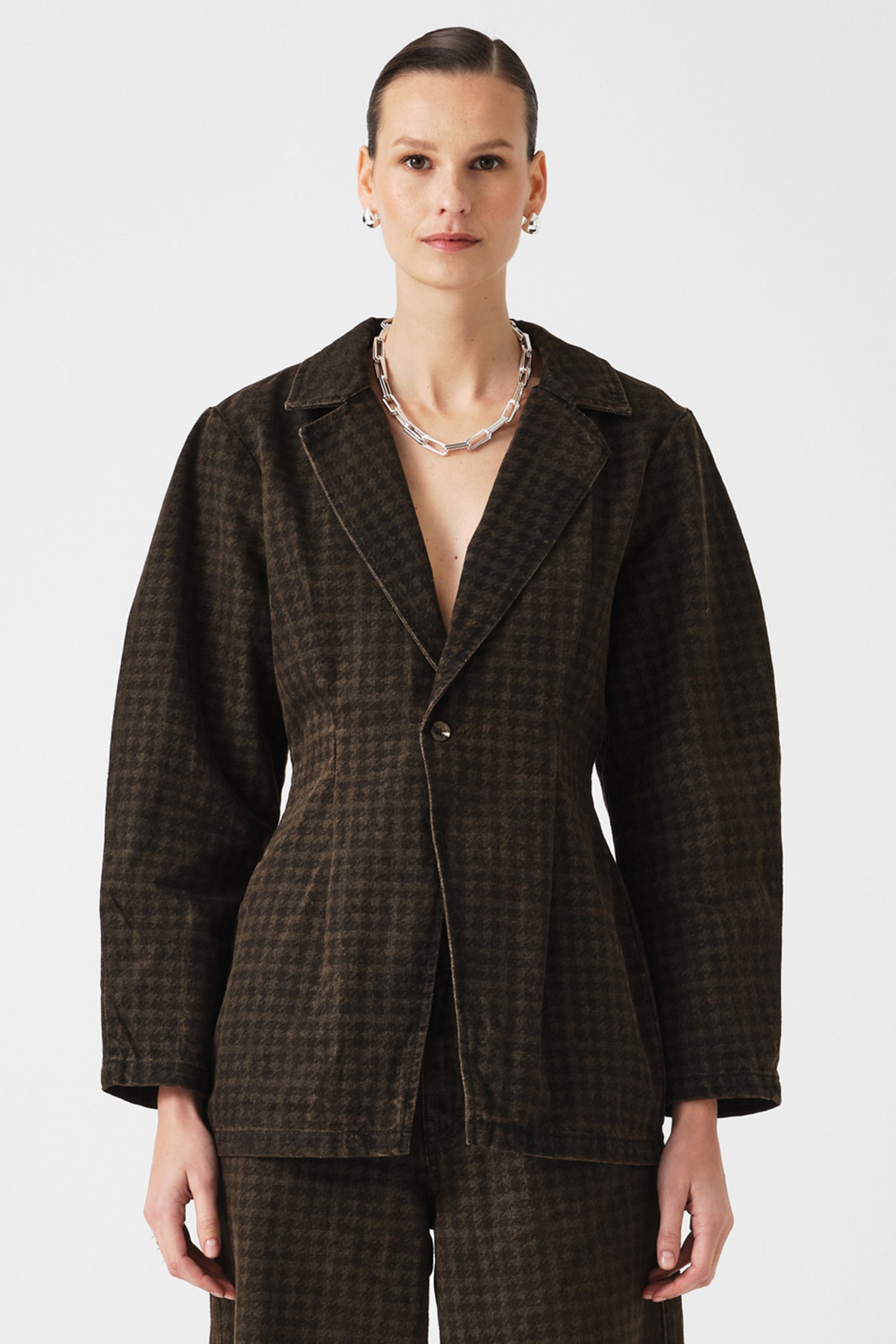 Bette Tailored Denim Jacket in Houndstooth Cacao