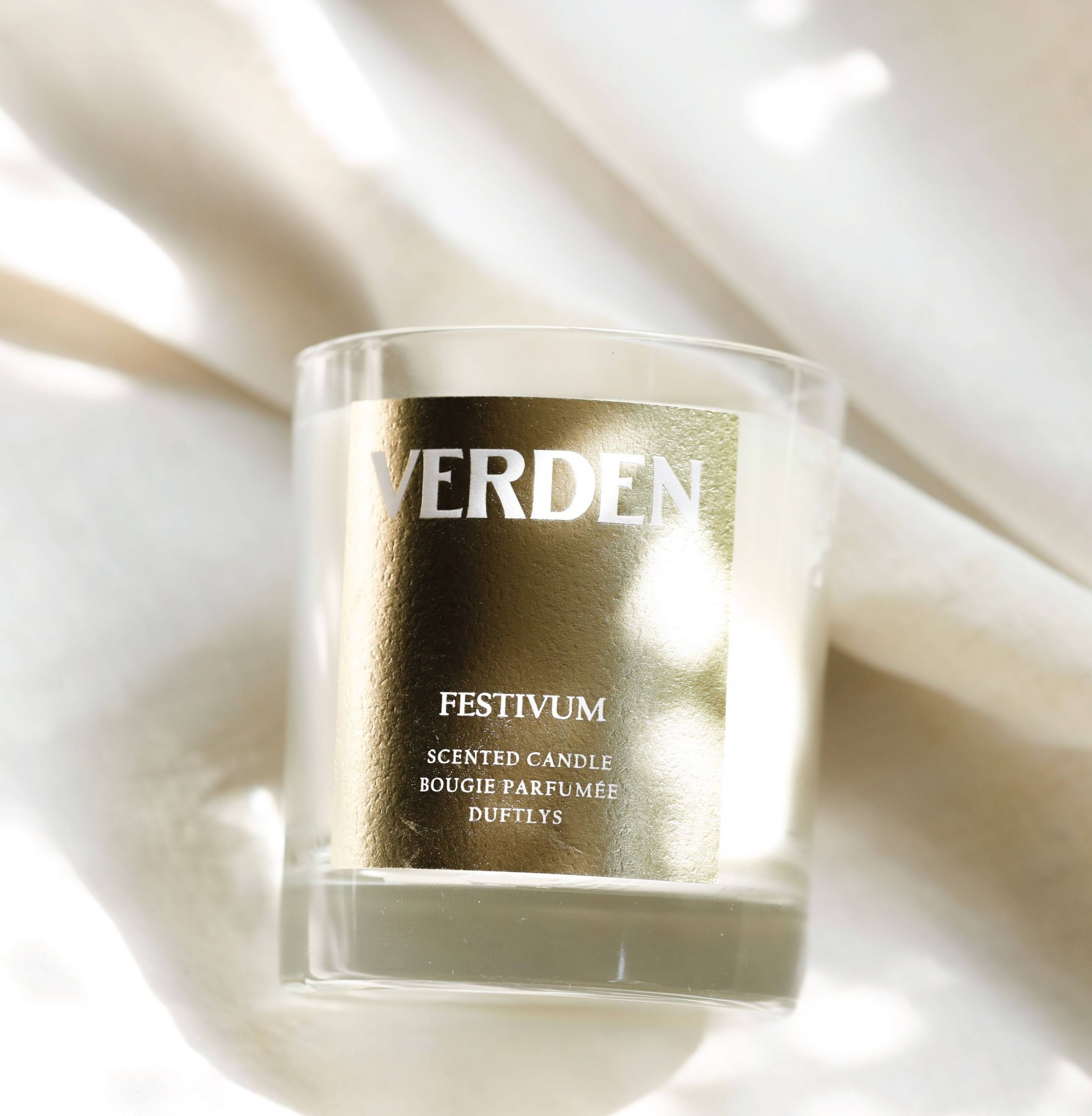 FESTIVUM Scented Candle