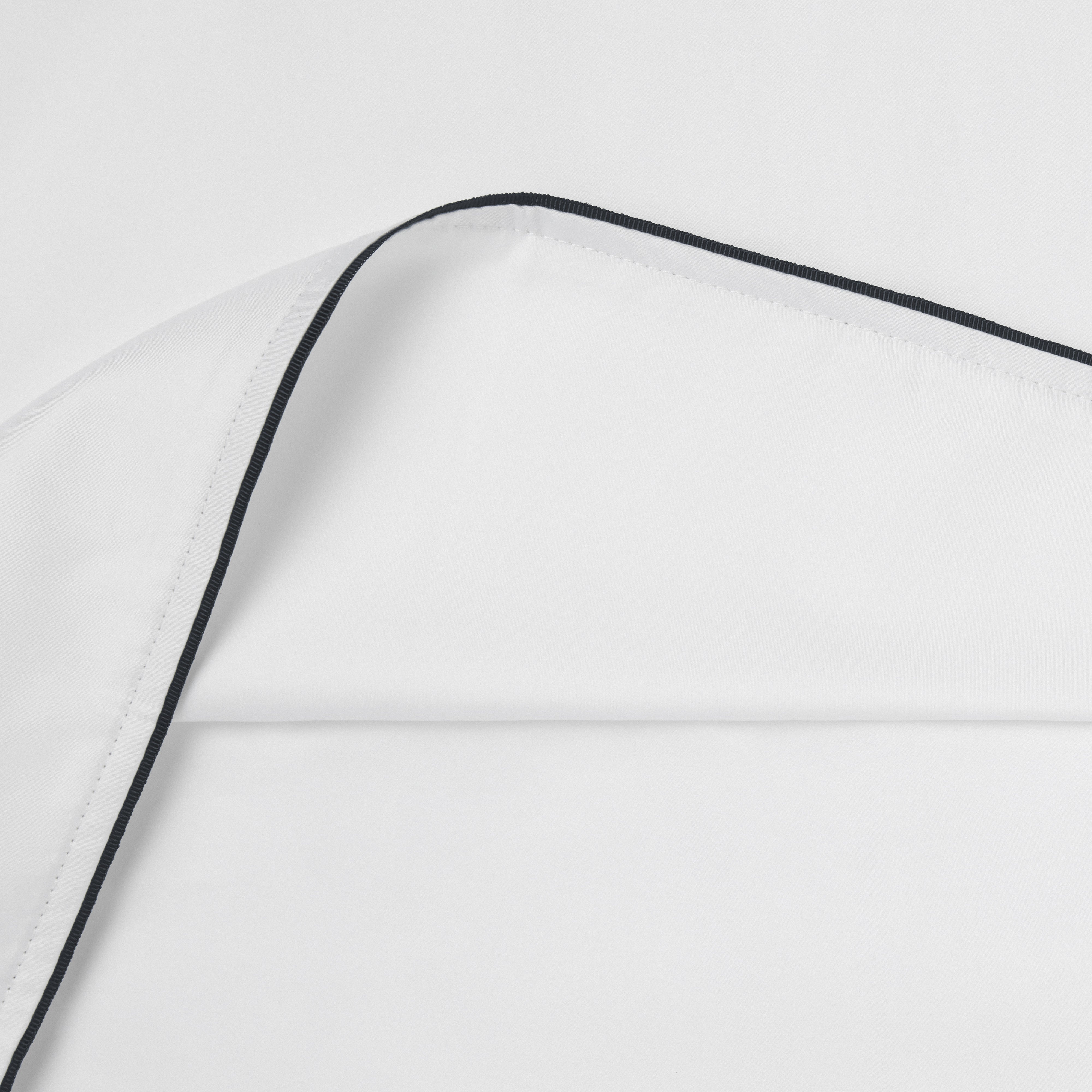 Heritage Duvet Cover - White With Navy Trim