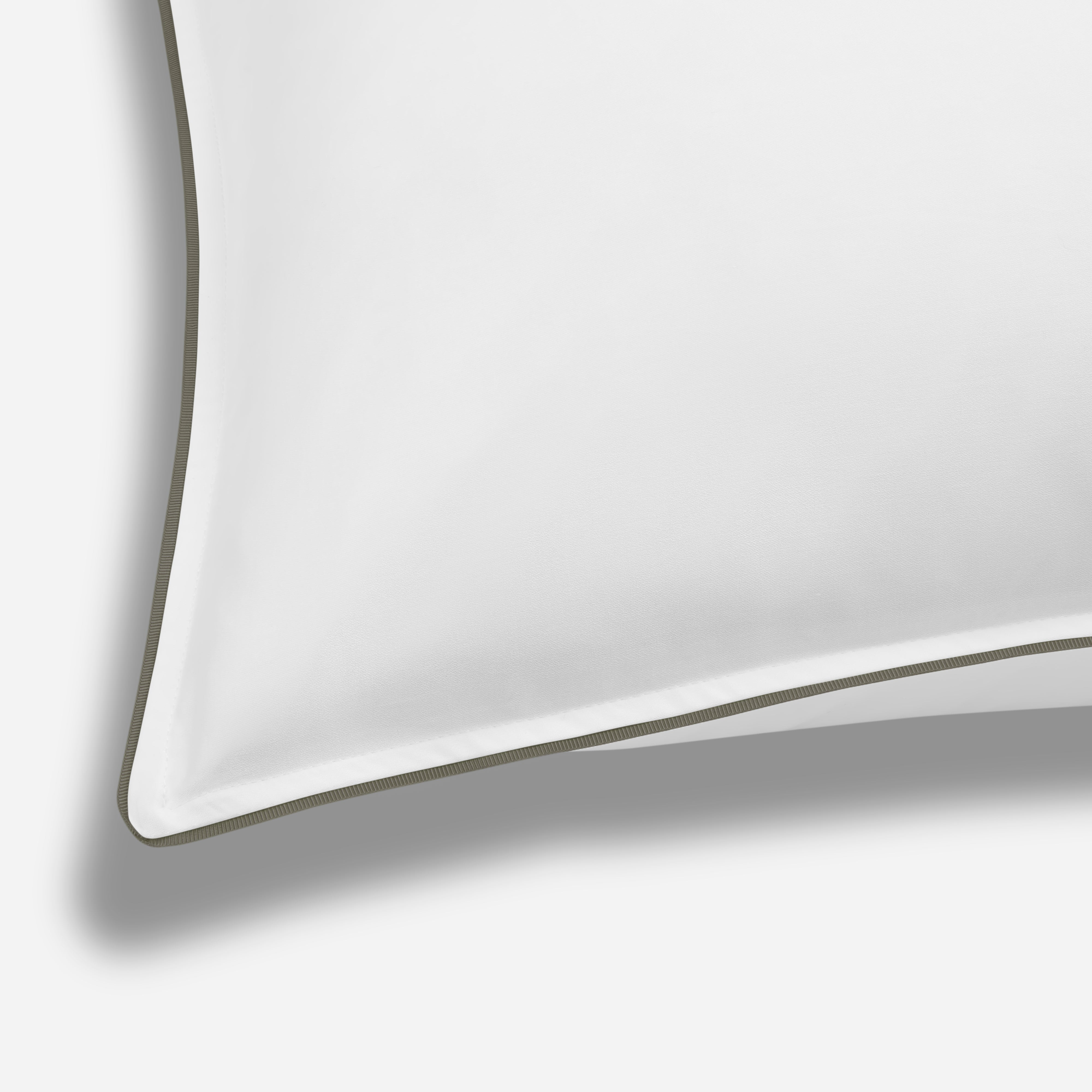 Set of 2 - Heritage Collection Signature Style Housewife Pillowcase - White With Canopy Green Trim