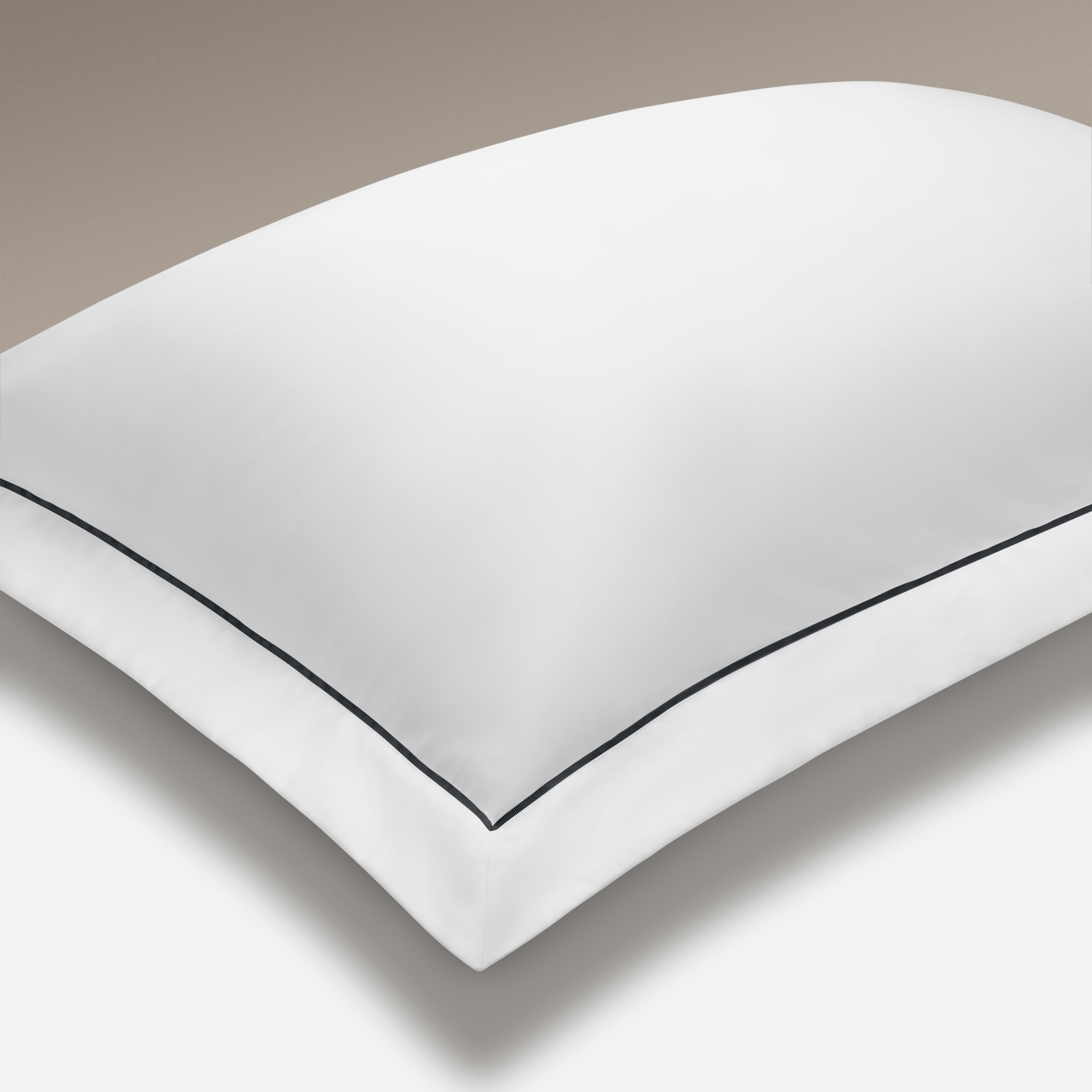 Set of 2 - Heritage Collection Signature Style Oxford Pillowcase - White With Navy Trim