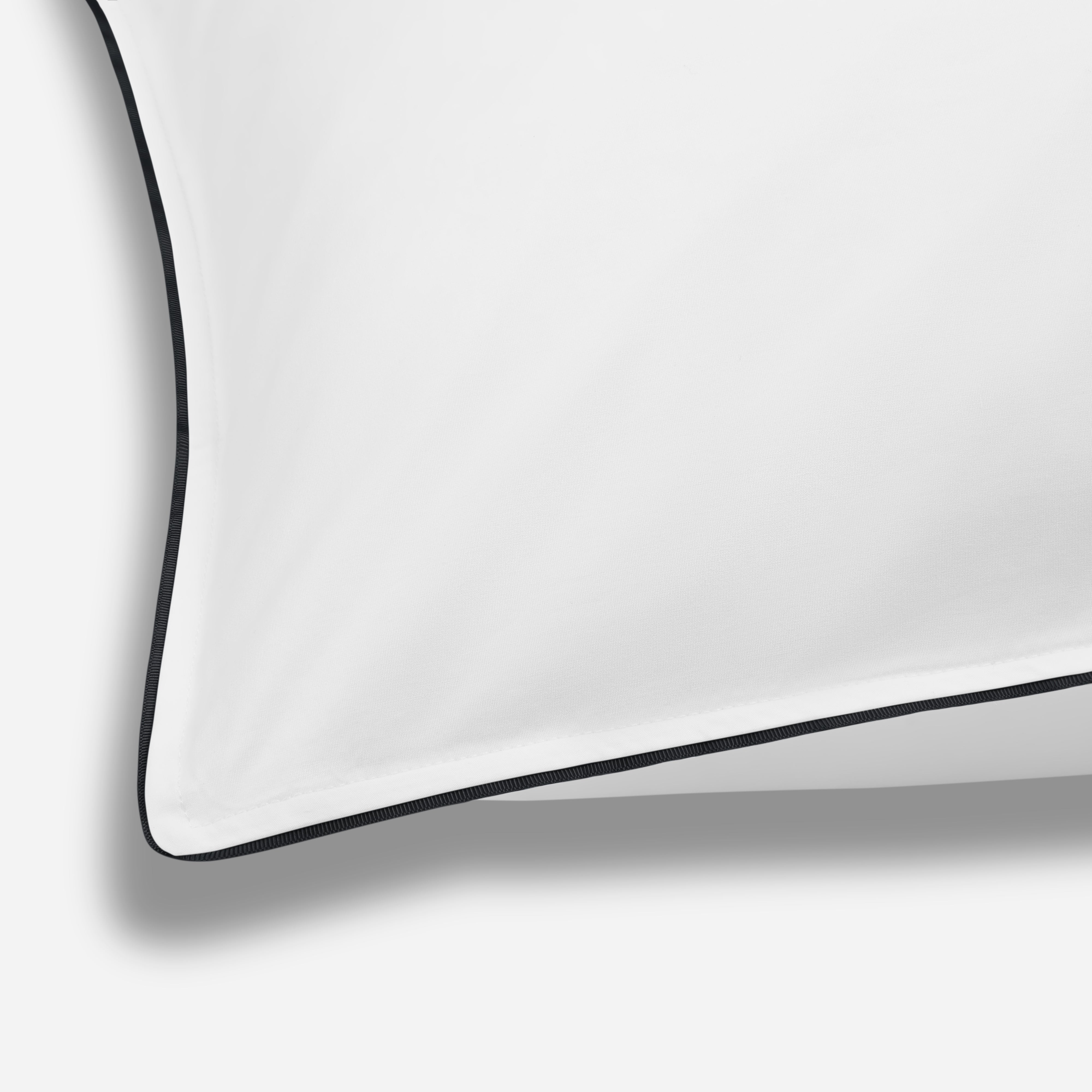 Set of 2 - Island Collection Signature Style Pillowcase - White With Navy Trim