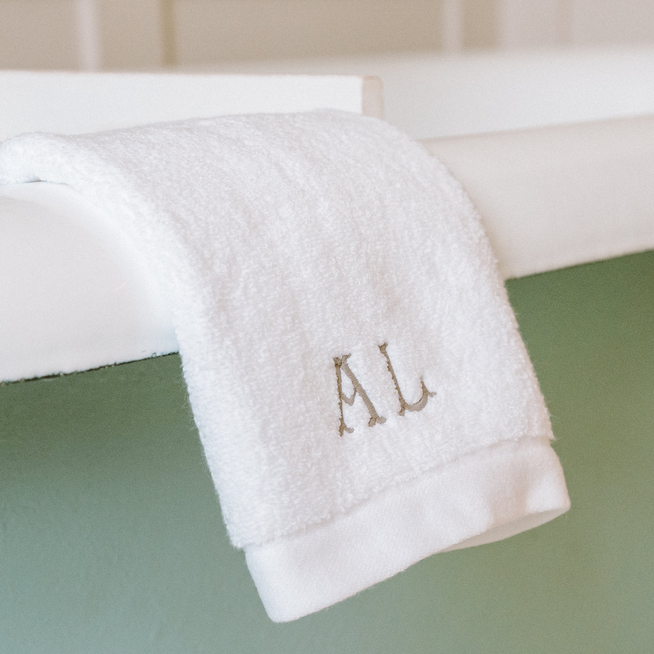 Signature Luxurious & Fluffy Face Cloth