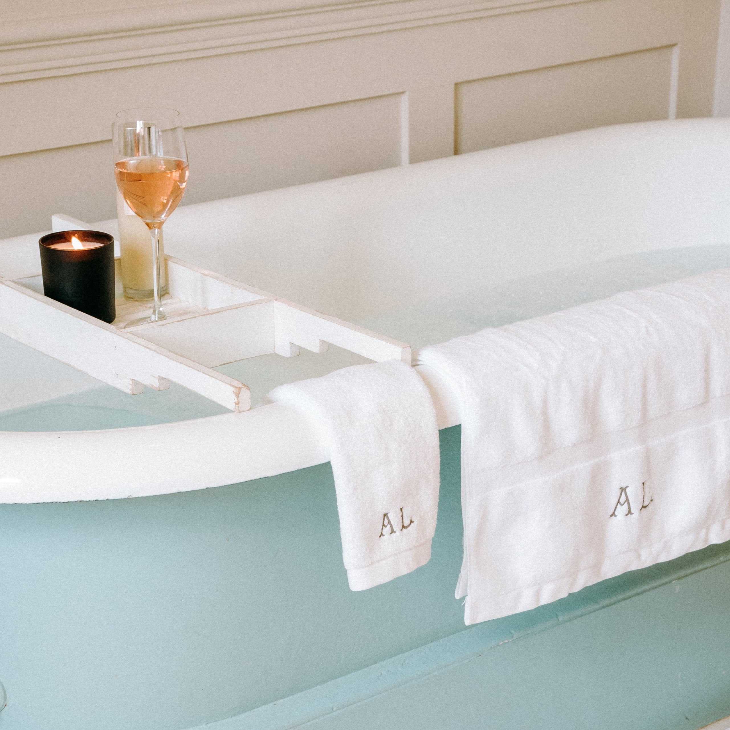 Set of 4 - Signature Luxurious & Fluffy Face Cloth