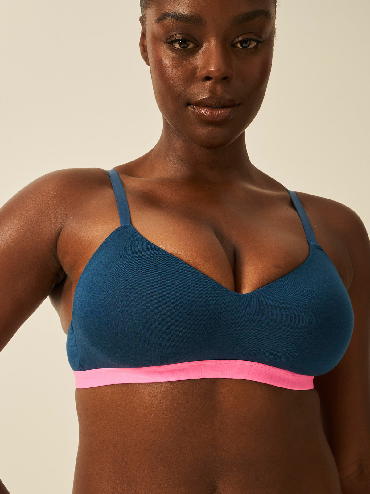 Smooth Sculpt Padded Bra - Midnight Neon Pink