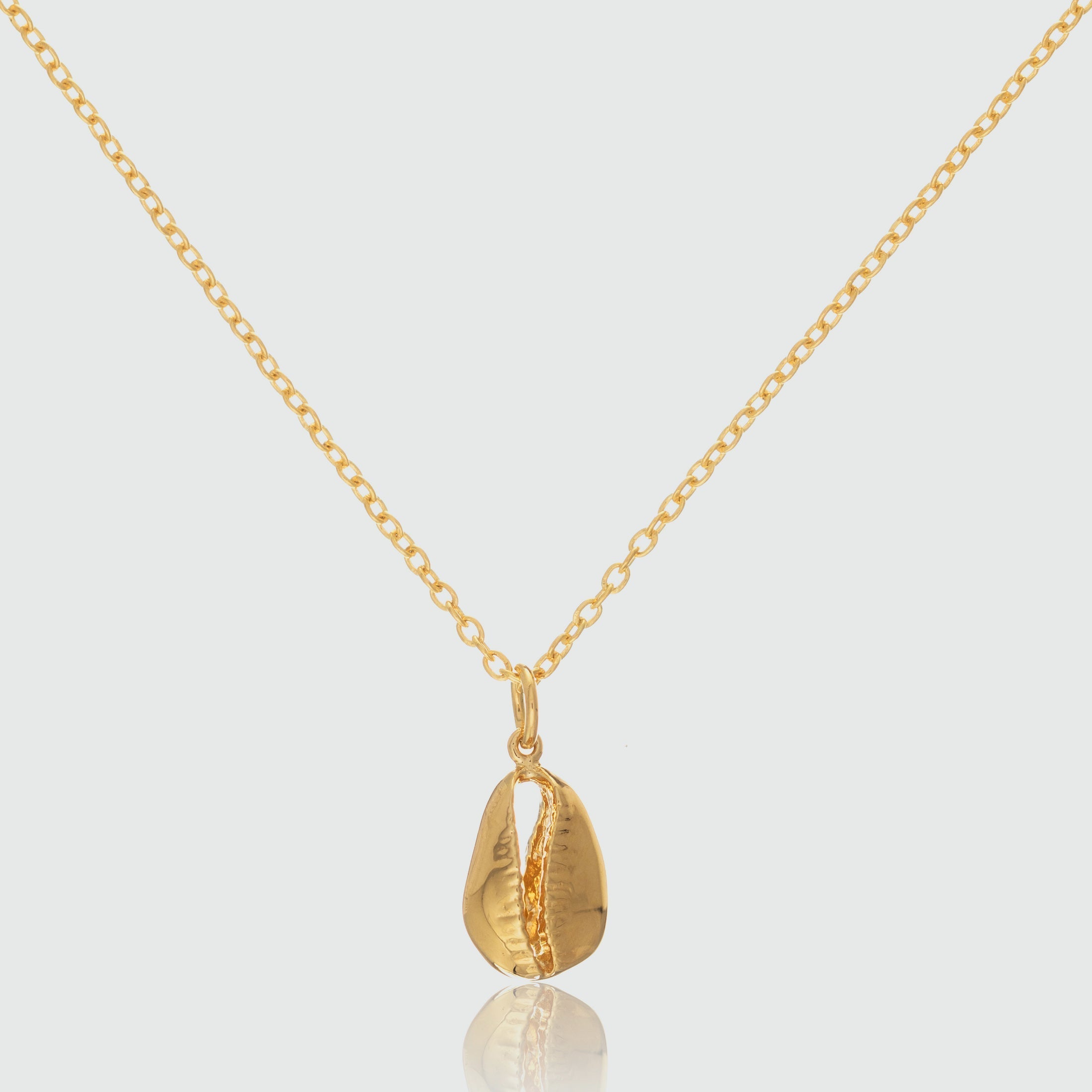 Moka Yellow Gold Vermeil Shell Pendant Necklace