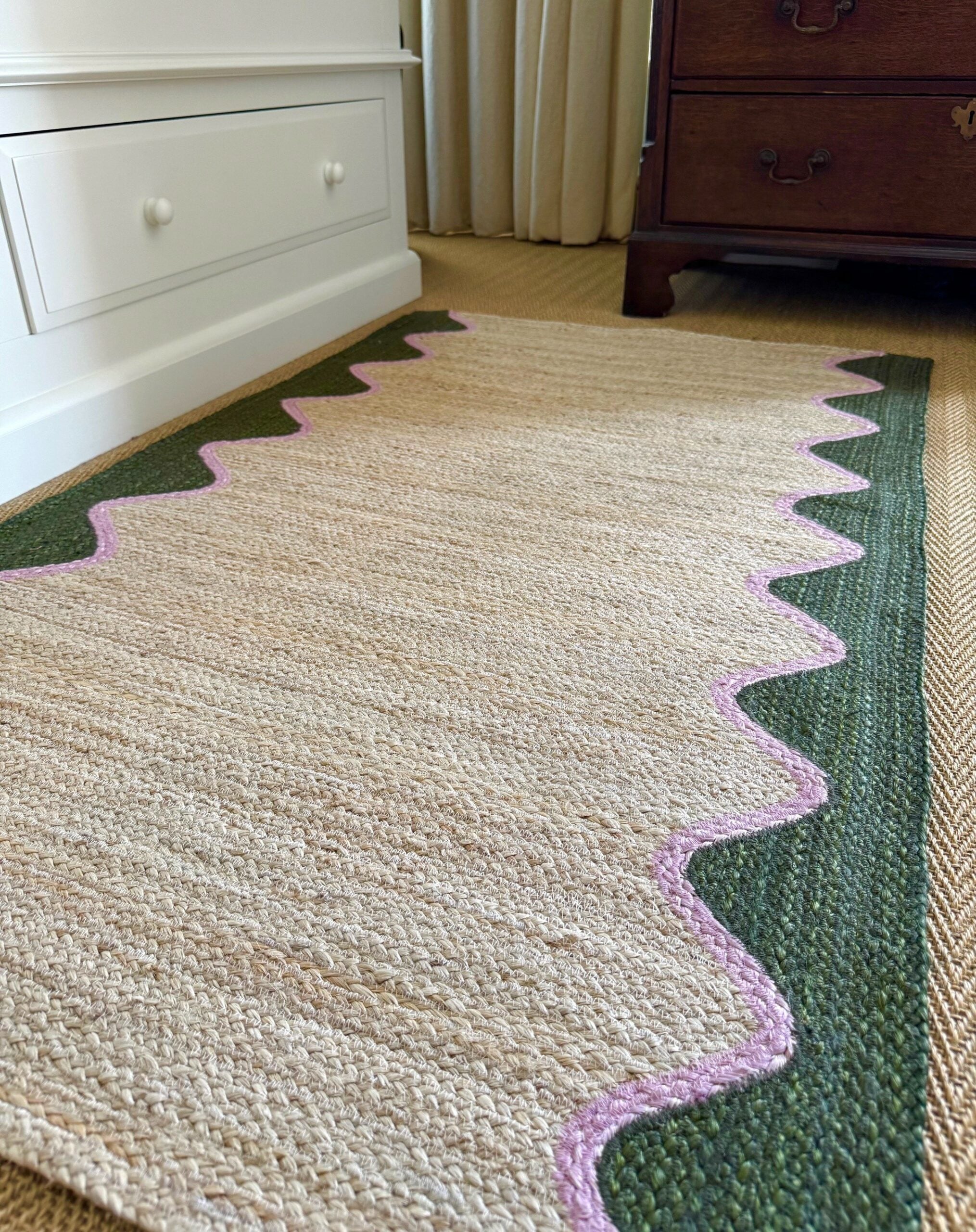 Olive Wave Jute Rug