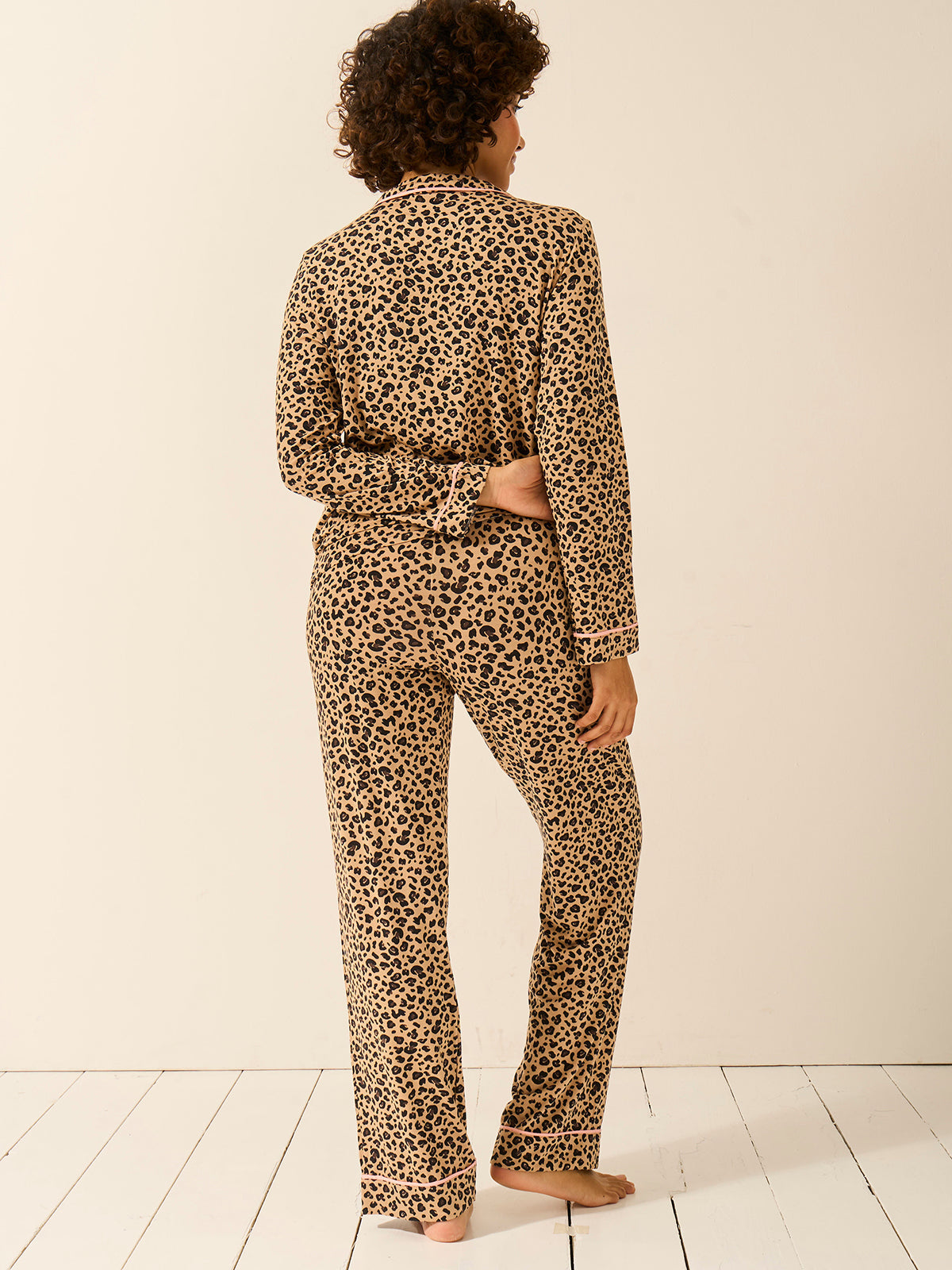 Long Pyjama Set - Peach Latte Leopard