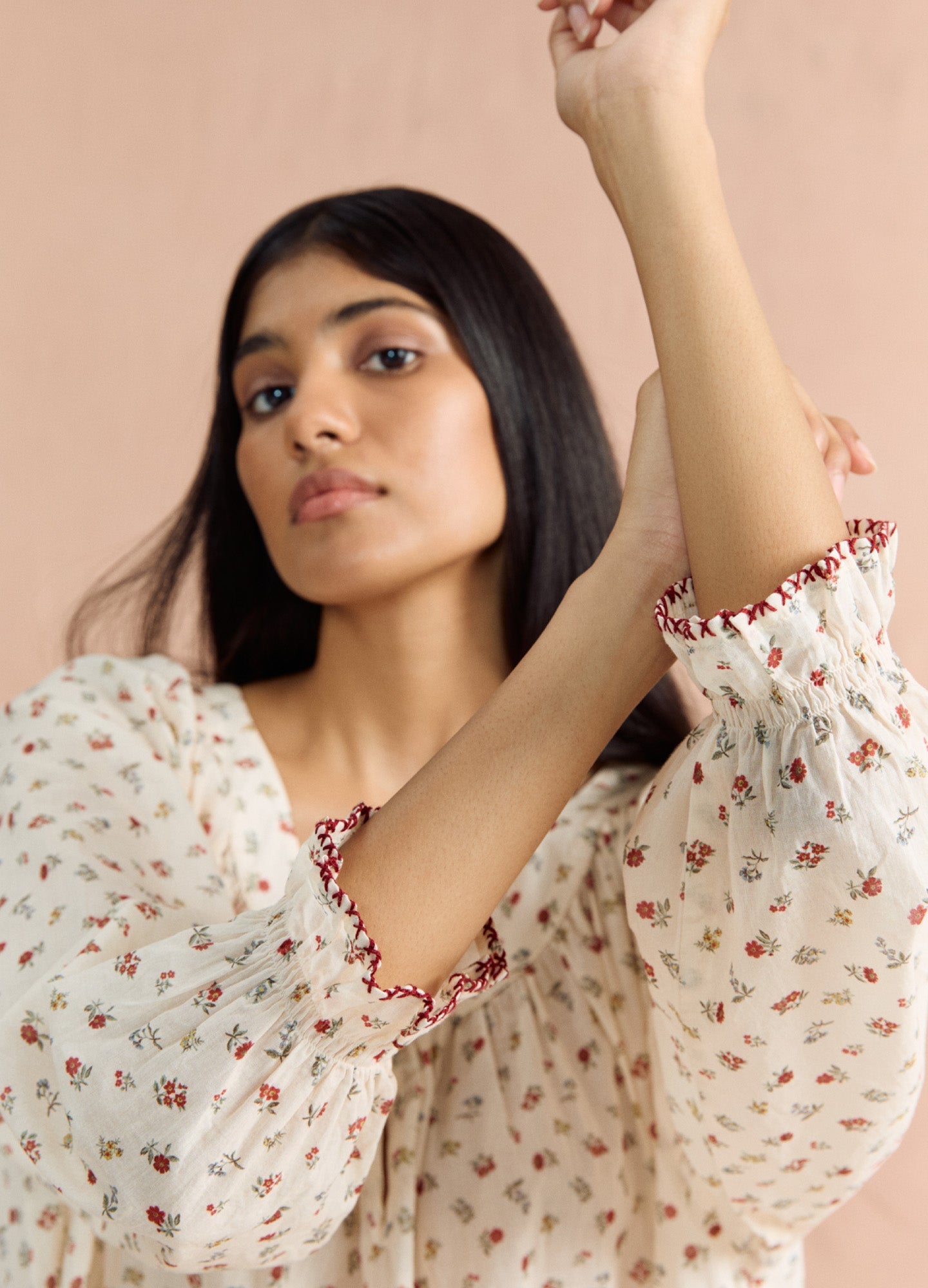 Polly - Antique Floral