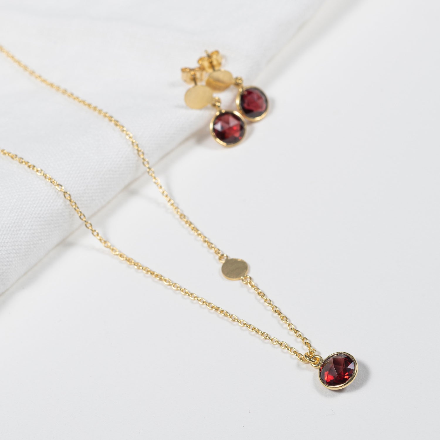 Salina Garnet and Gold Vermeil Disc Necklace